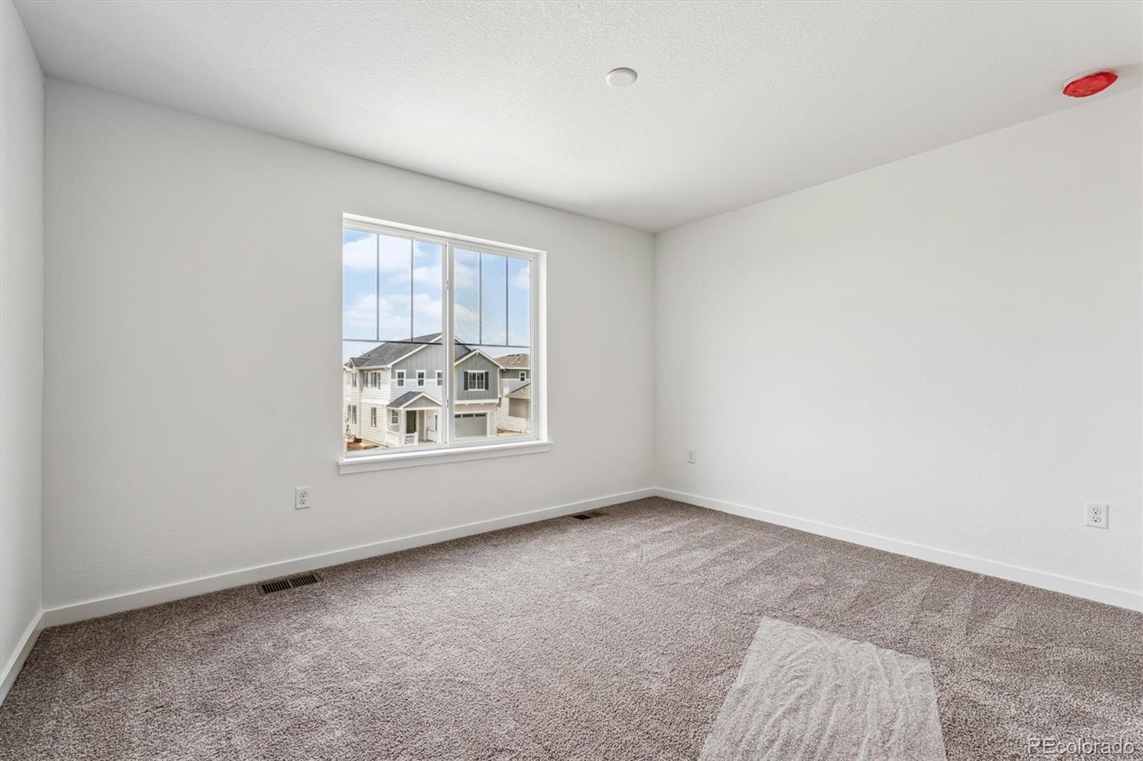 MLS Image #11 for 9256  telluride court,commerce city, Colorado