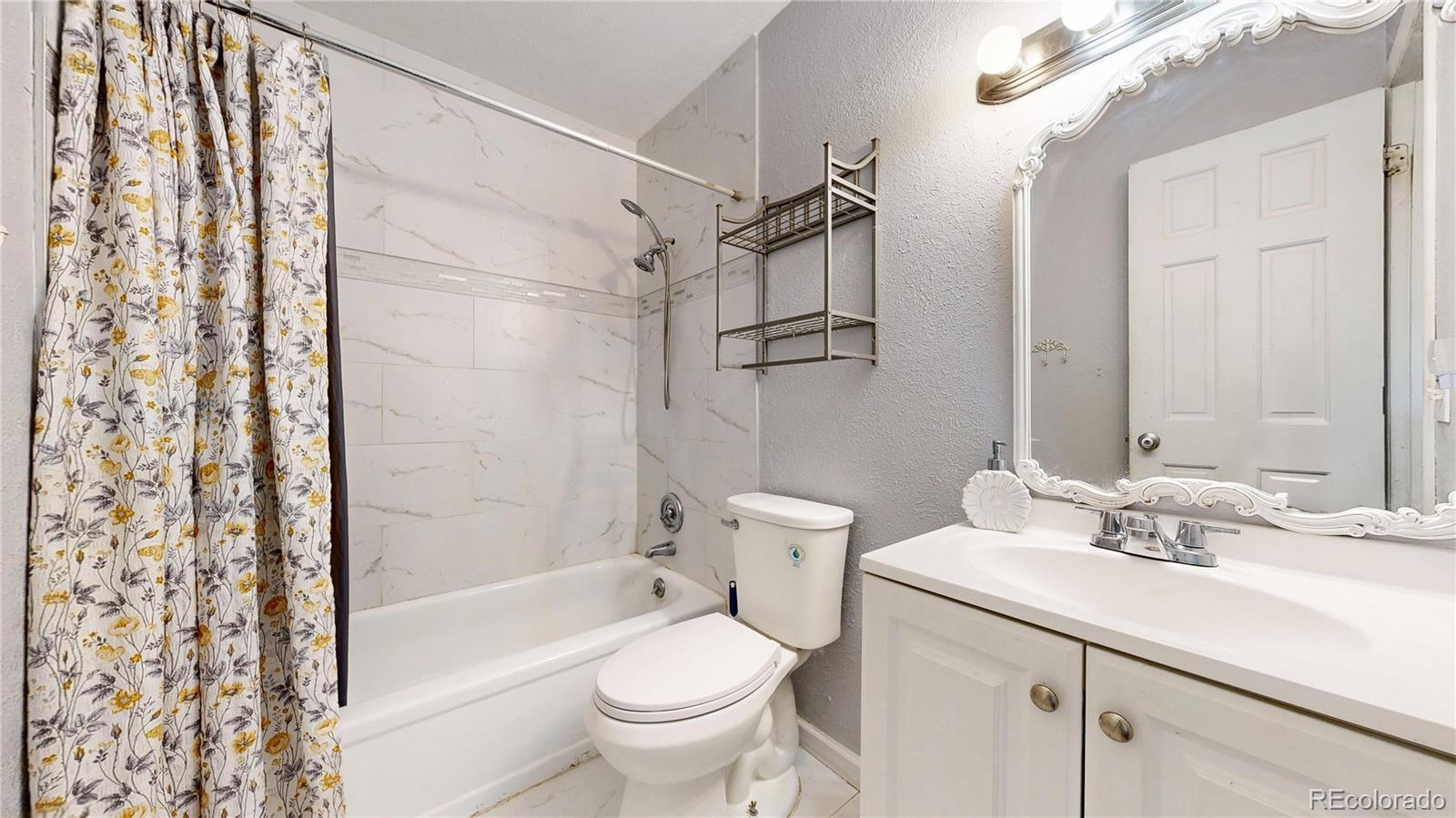 MLS Image #11 for 6327 s johnson street,littleton, Colorado