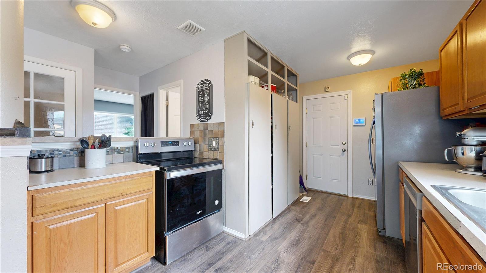 MLS Image #7 for 6327 s johnson street,littleton, Colorado