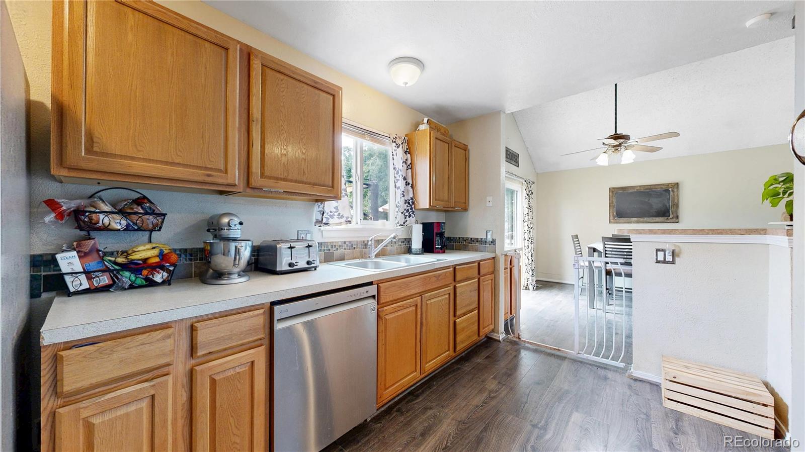 MLS Image #9 for 6327 s johnson street,littleton, Colorado