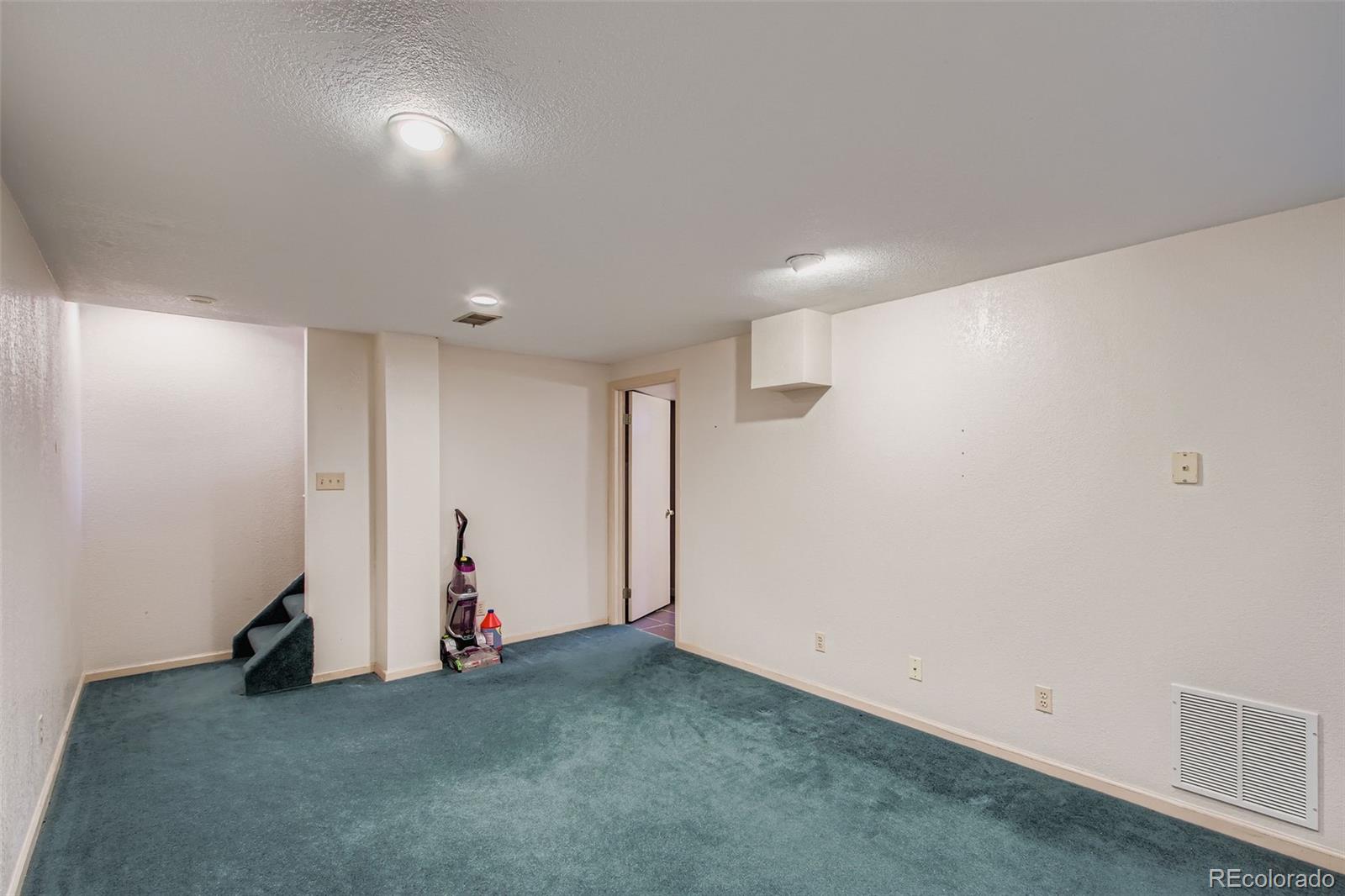 MLS Image #20 for 2728 s marshall street,denver, Colorado