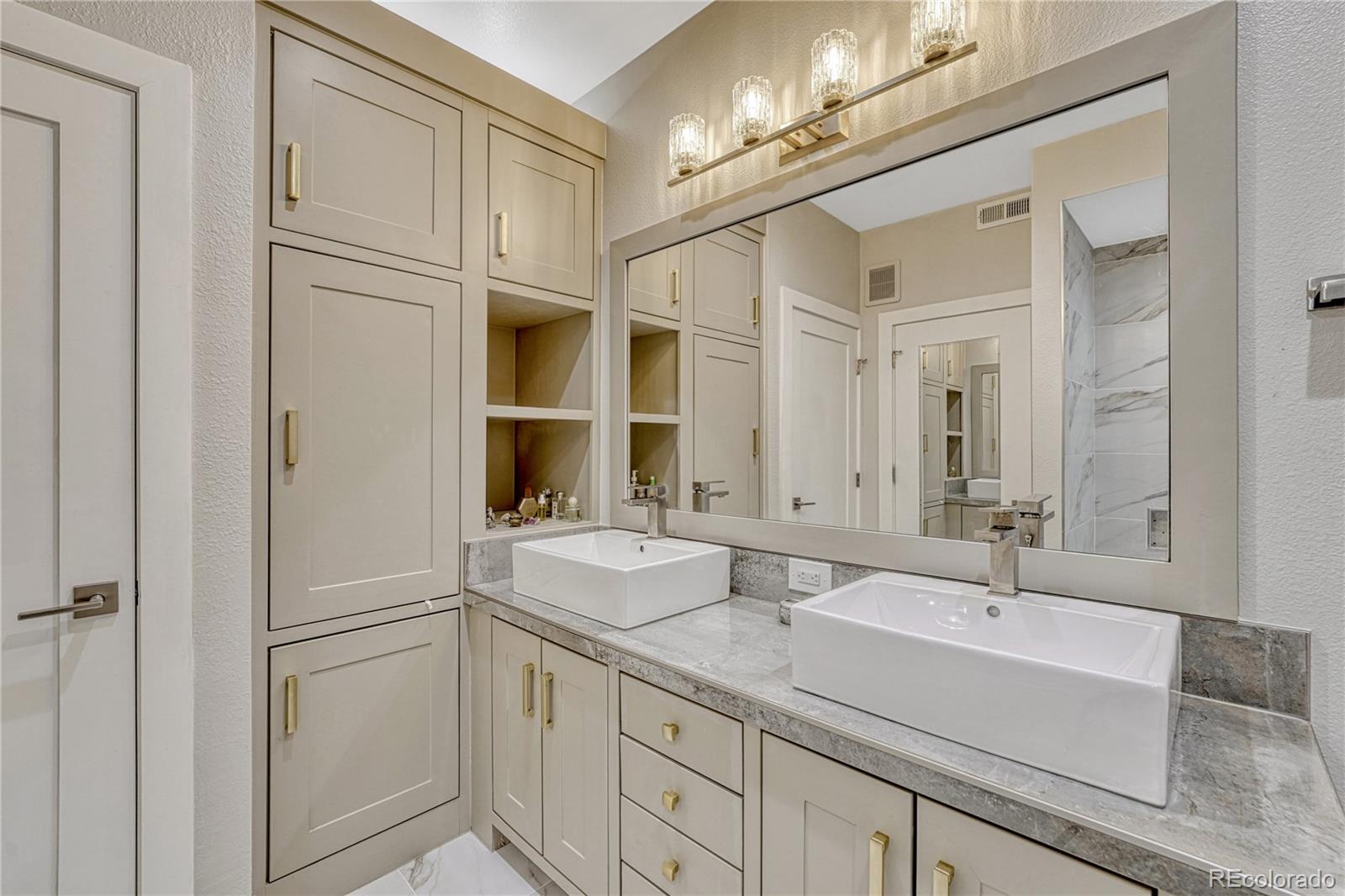 MLS Image #14 for 2700 e cherry creek south drive,denver, Colorado