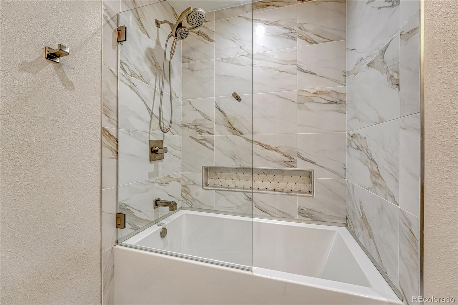 MLS Image #15 for 2700 e cherry creek south drive,denver, Colorado