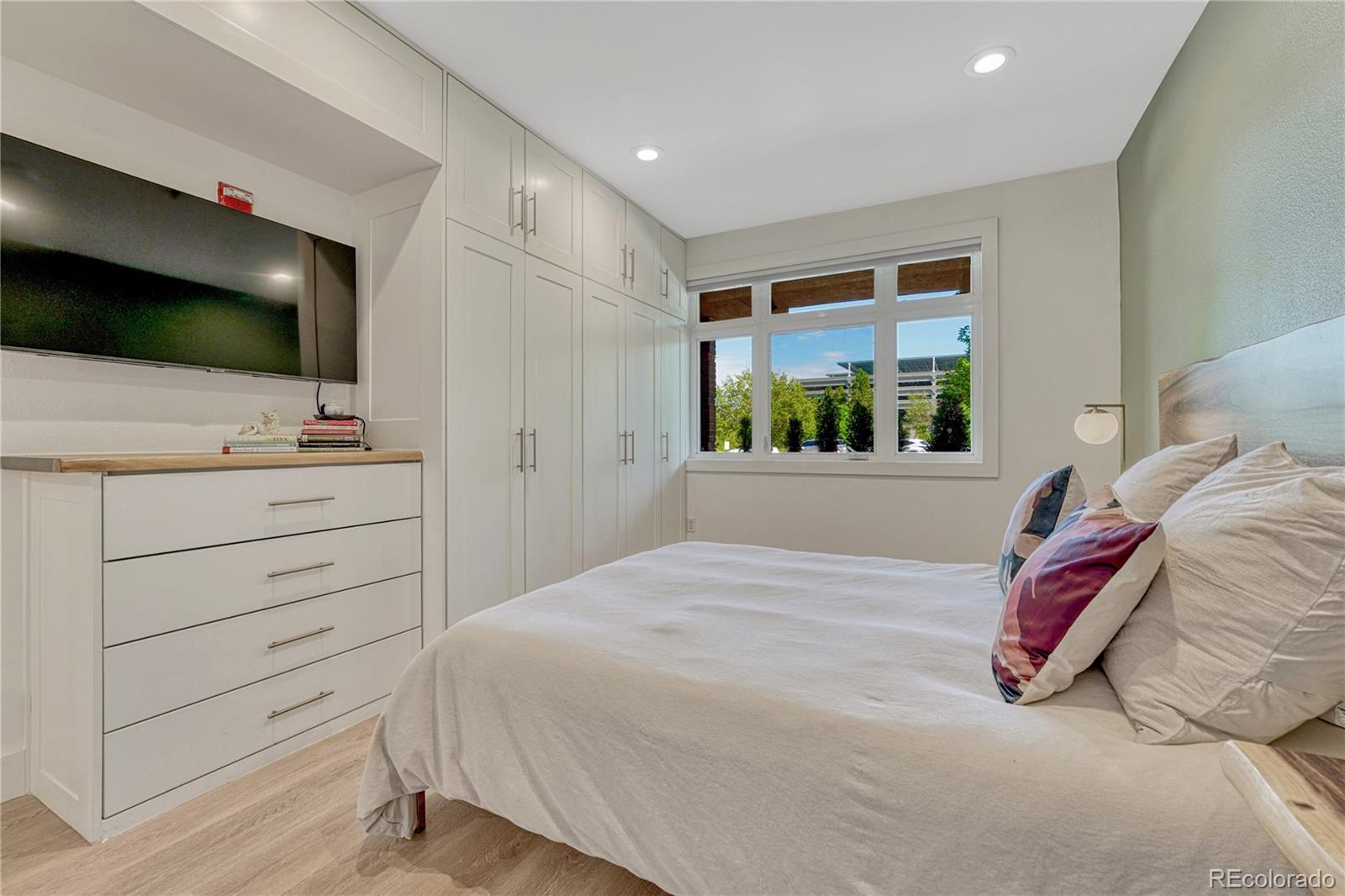 MLS Image #17 for 2700 e cherry creek south drive,denver, Colorado