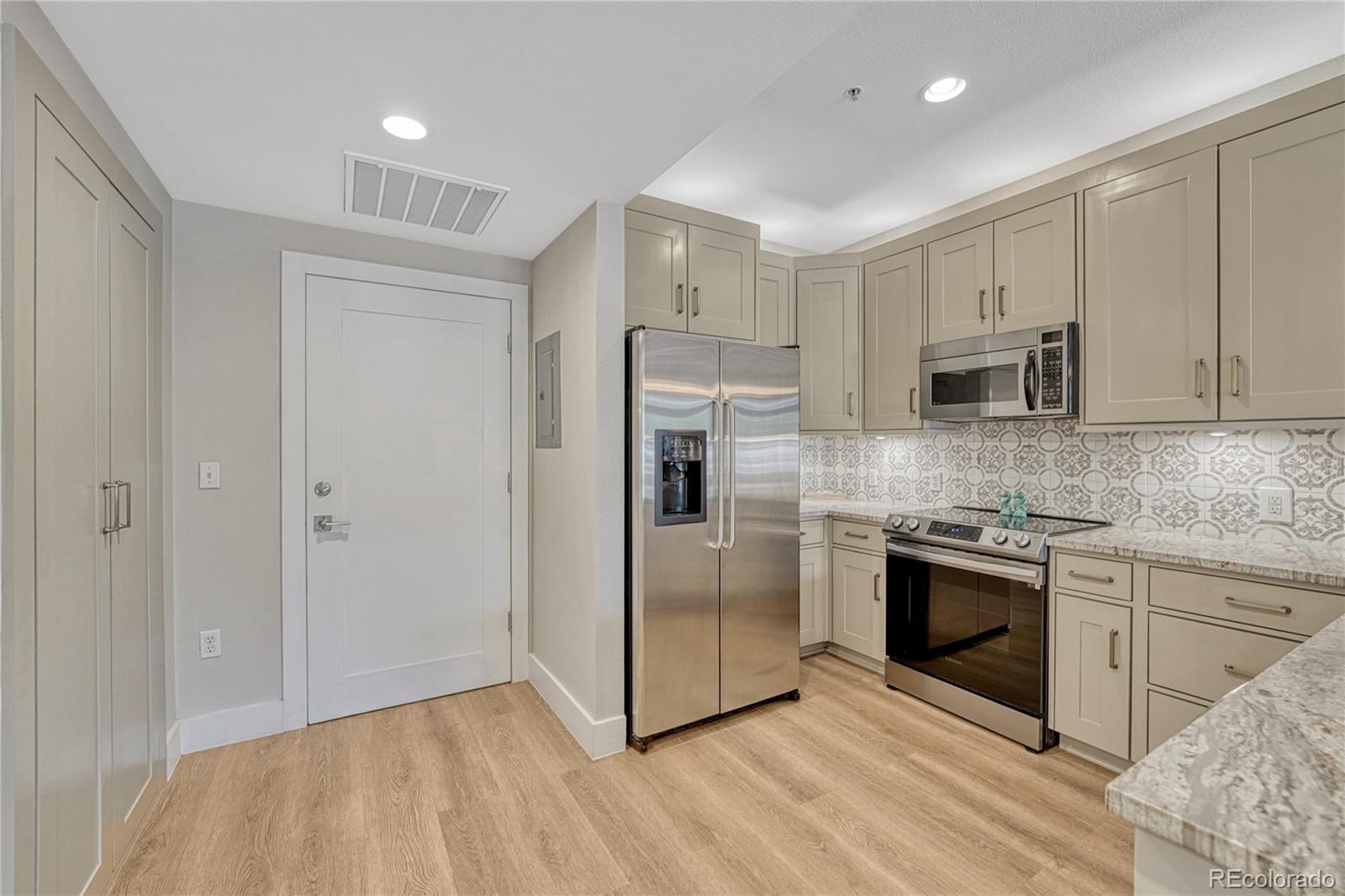 MLS Image #3 for 2700 e cherry creek south drive,denver, Colorado