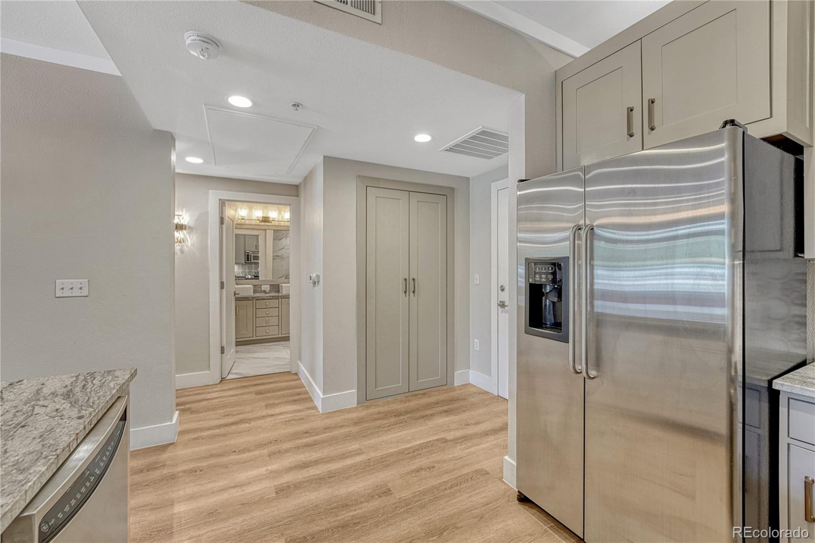 MLS Image #5 for 2700 e cherry creek south drive,denver, Colorado