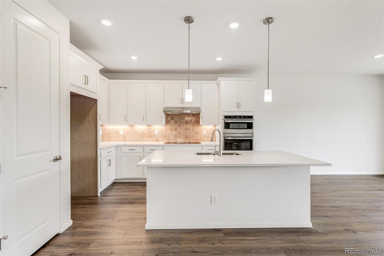 MLS Image #12 for 2754  madrona court,castle rock, Colorado