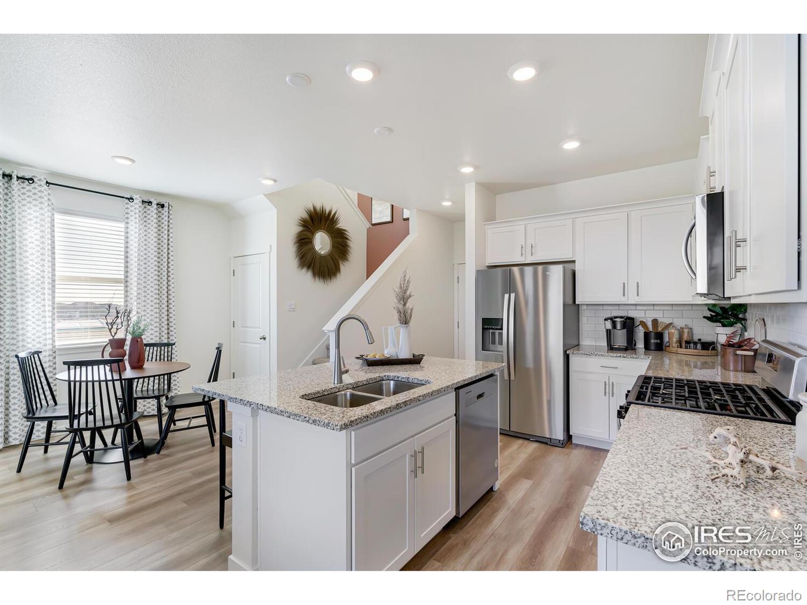 MLS Image #10 for 4709  combine lane,johnstown, Colorado
