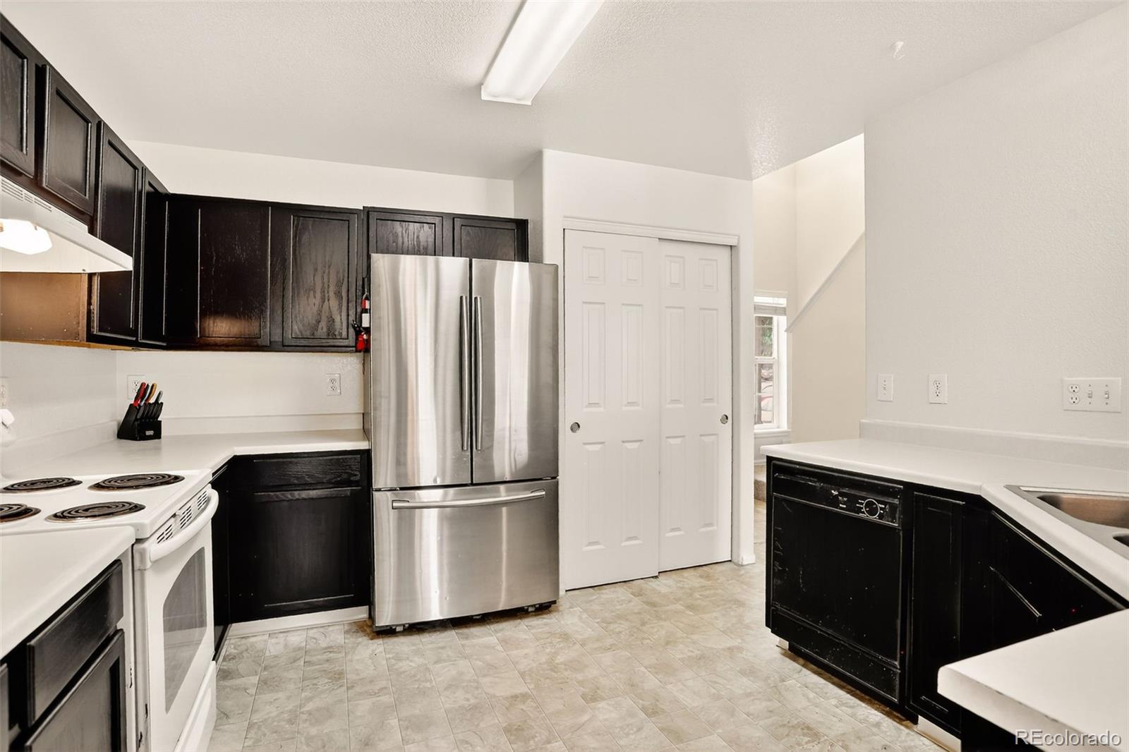 MLS Image #10 for 1295 s zeno circle,aurora, Colorado