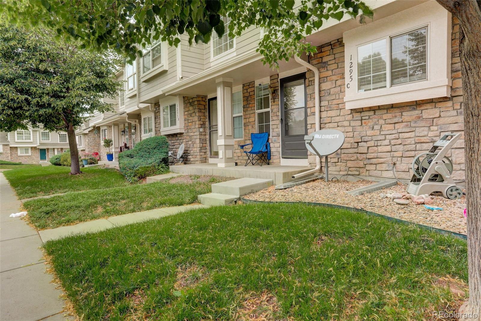 MLS Image #2 for 1295 s zeno circle,aurora, Colorado