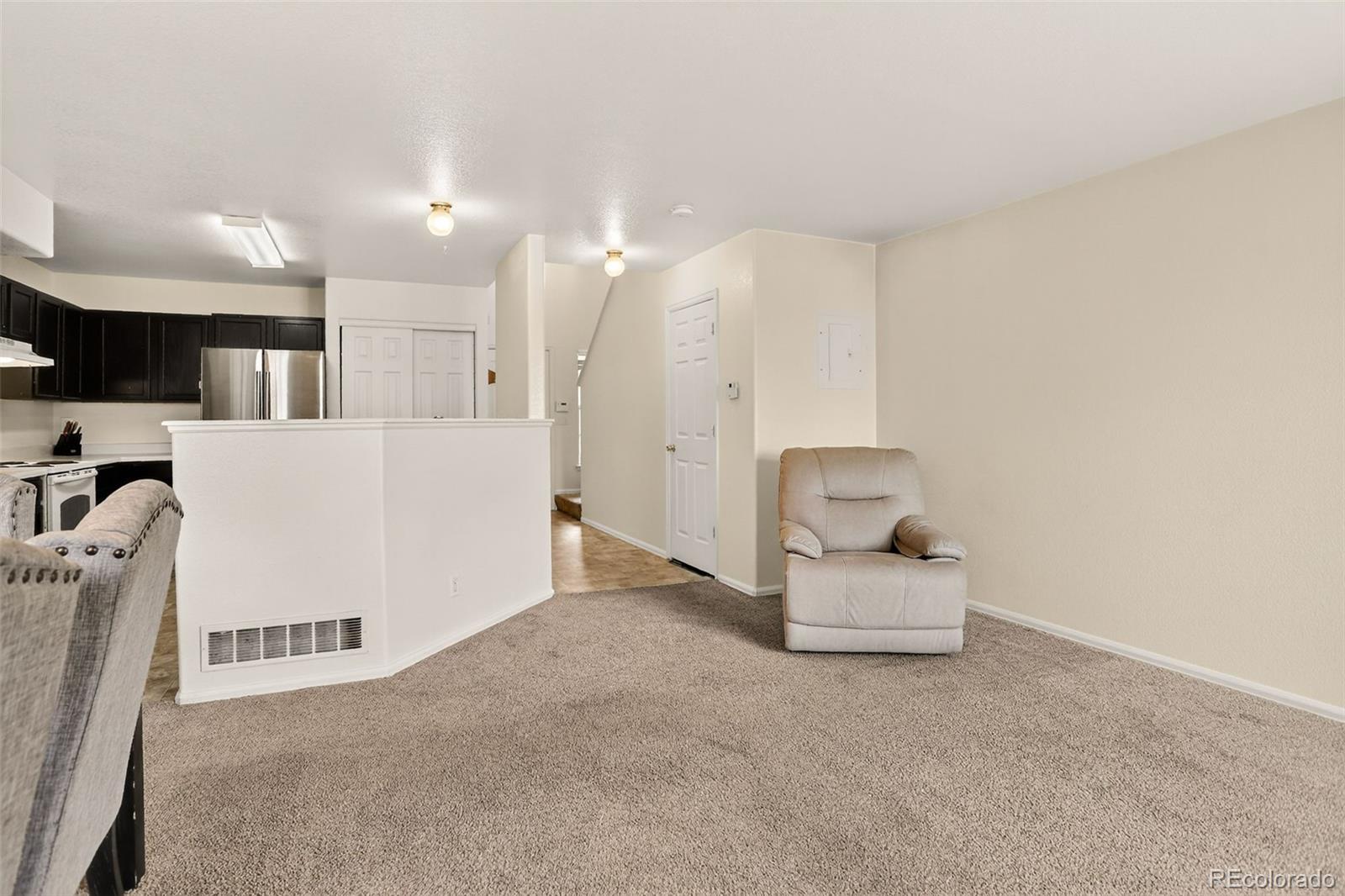MLS Image #5 for 1295 s zeno circle,aurora, Colorado