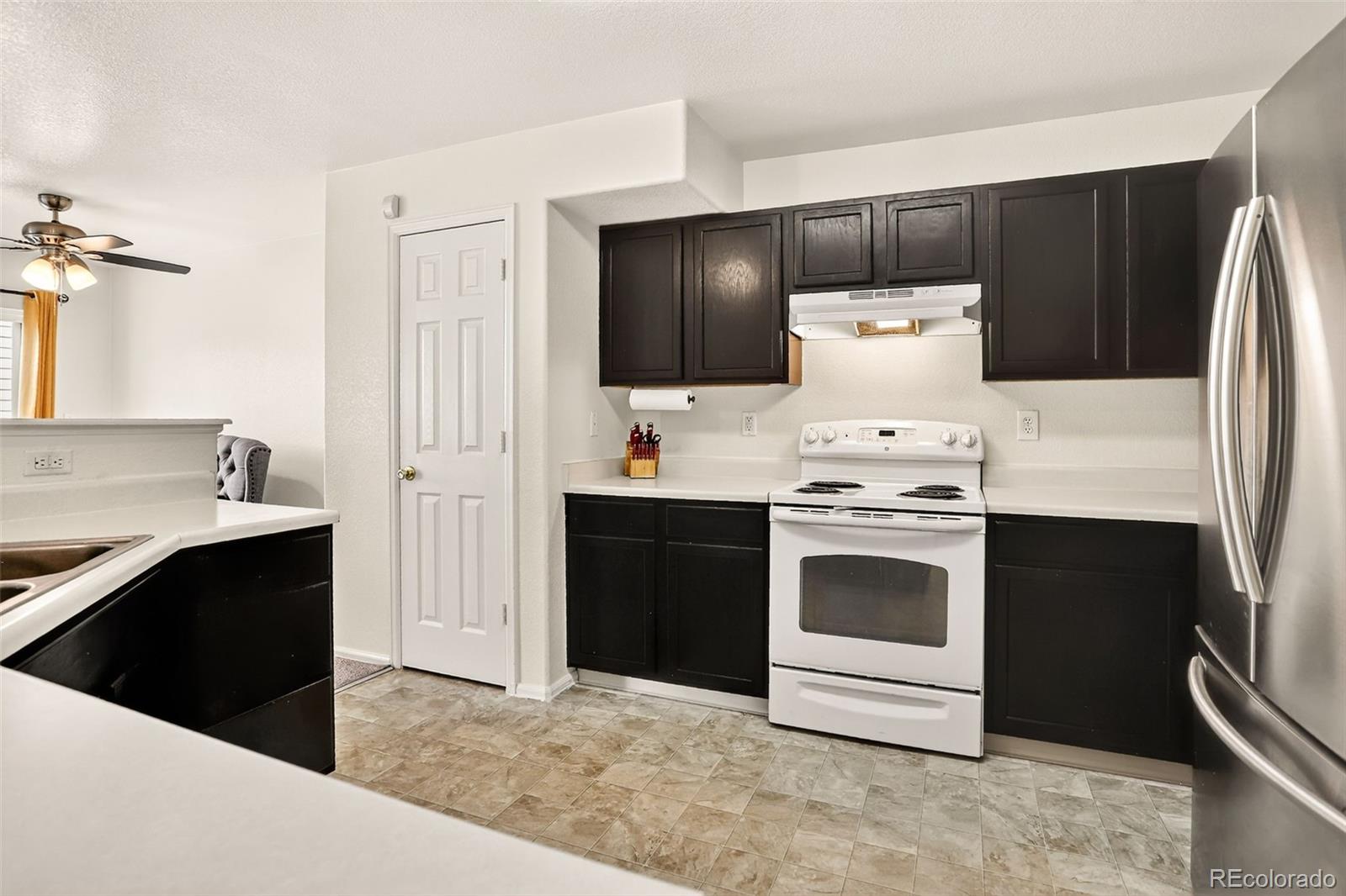 MLS Image #9 for 1295 s zeno circle,aurora, Colorado