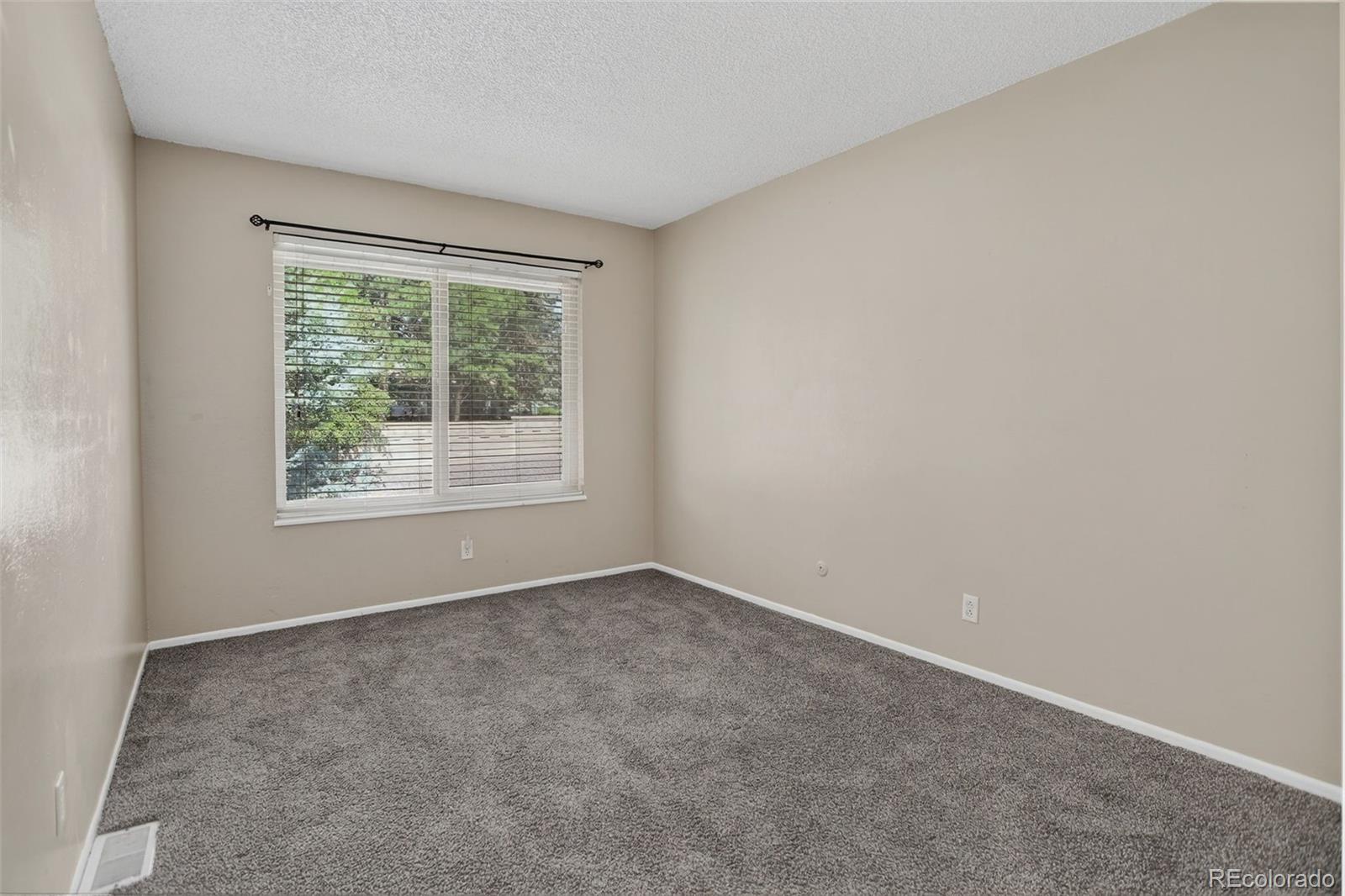 MLS Image #23 for 3551 s kittredge street,aurora, Colorado
