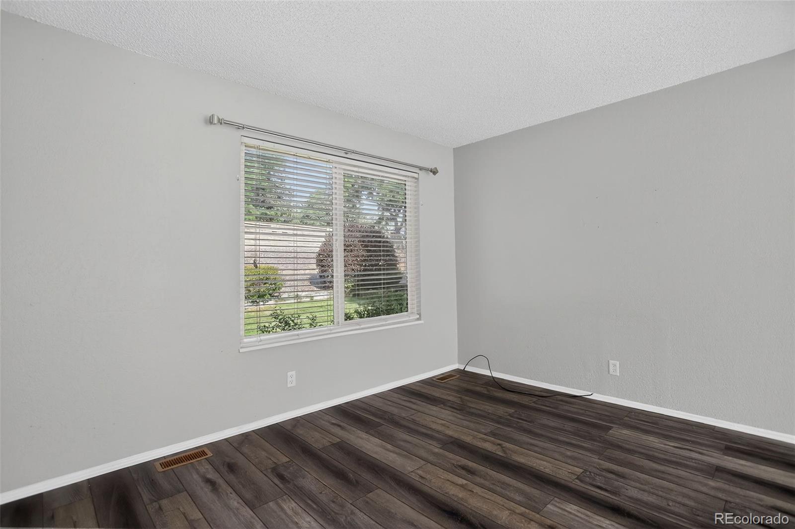 MLS Image #27 for 3551 s kittredge street,aurora, Colorado