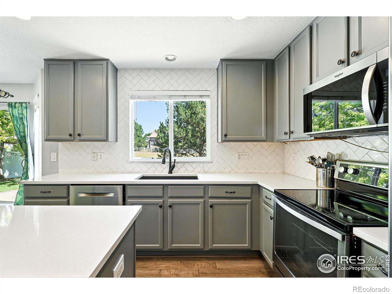 MLS Image #14 for 1526  bon homme richard drive,fort collins, Colorado
