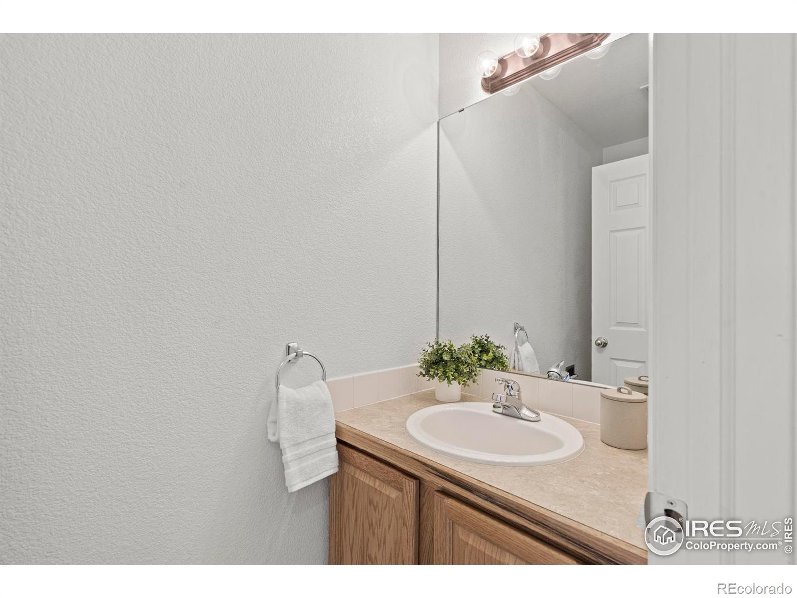 MLS Image #13 for 7148  mount nimbus street,wellington, Colorado