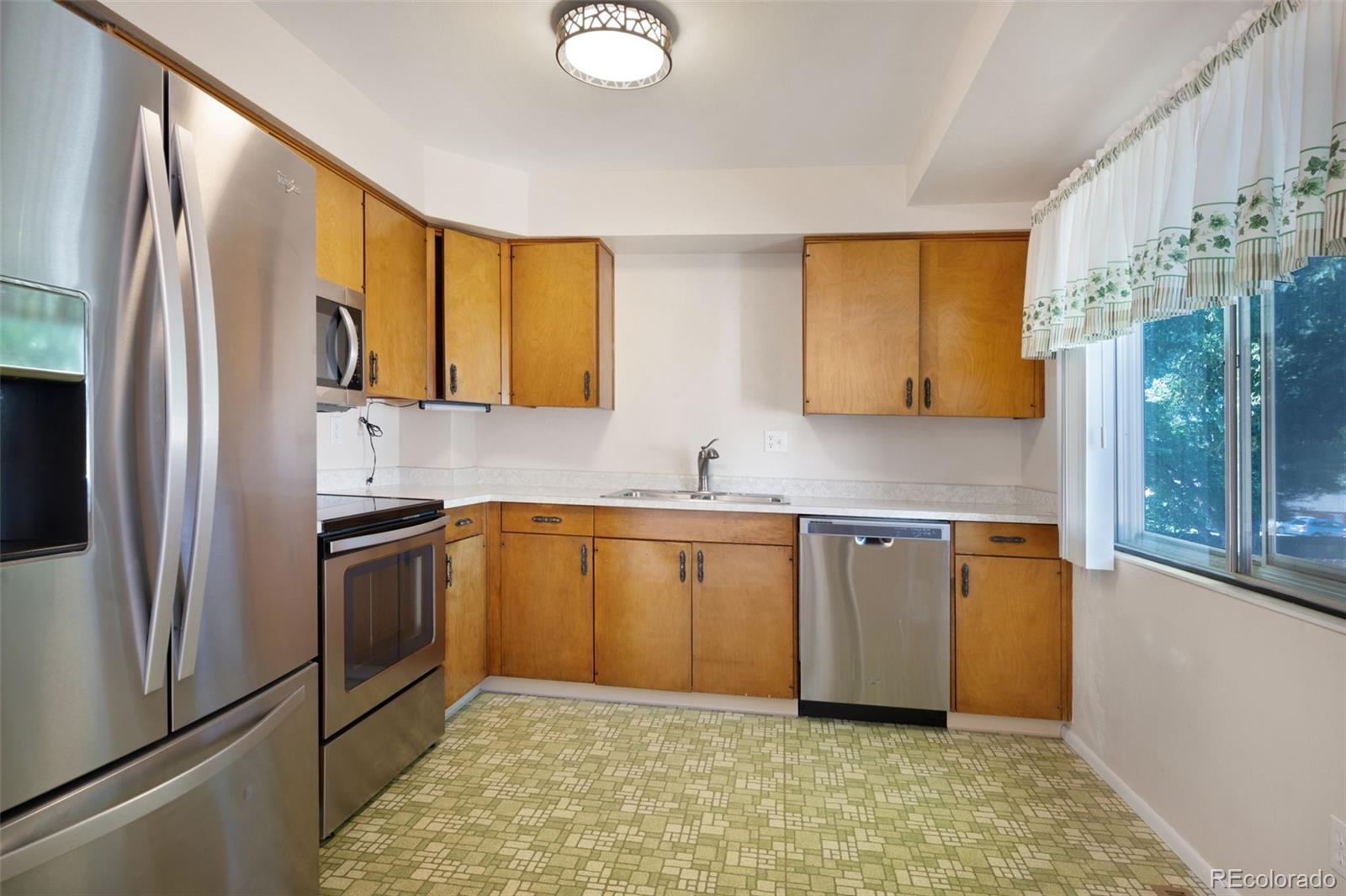 MLS Image #11 for 1508 e owen circle,colorado springs, Colorado