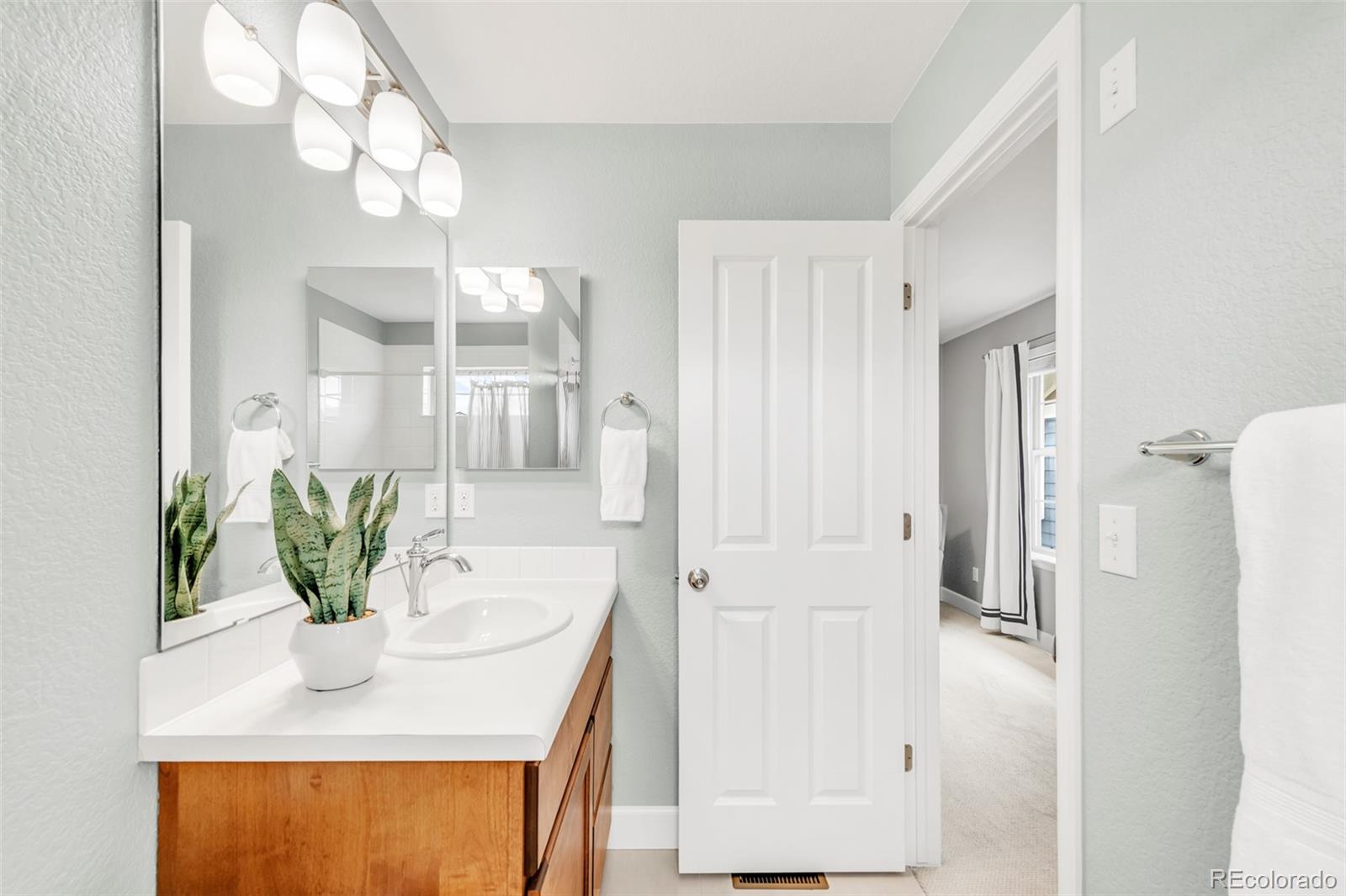 MLS Image #21 for 2232  spruce street,denver, Colorado