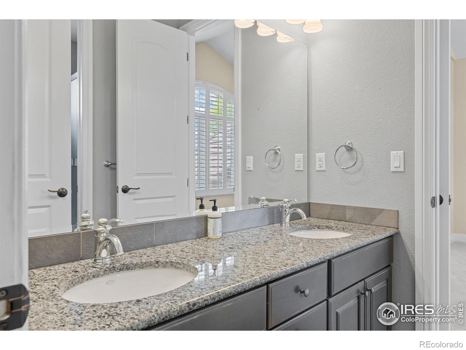 MLS Image #26 for 6557  legend ridge trail,niwot, Colorado