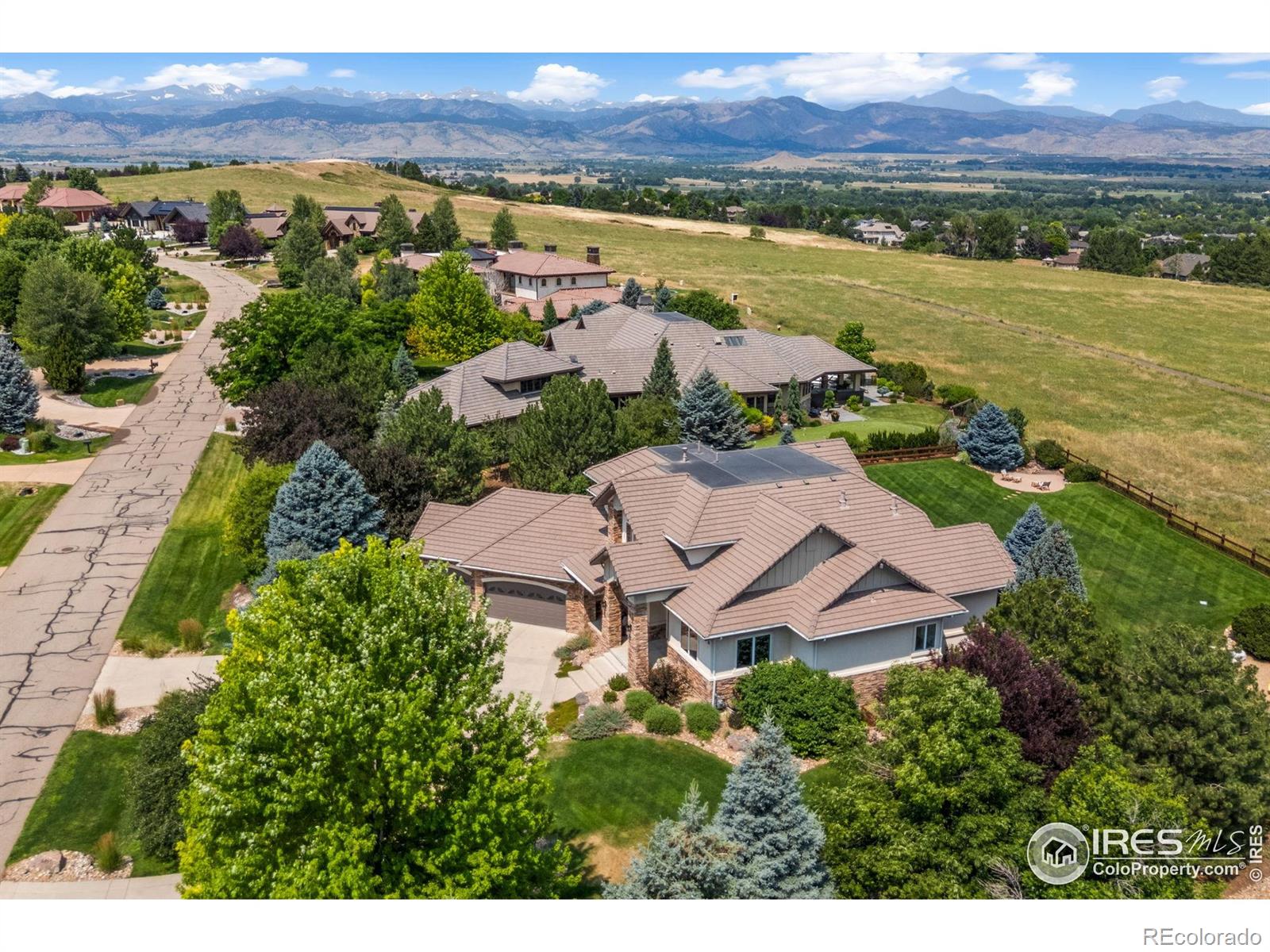 MLS Image #3 for 6557  legend ridge trail,niwot, Colorado