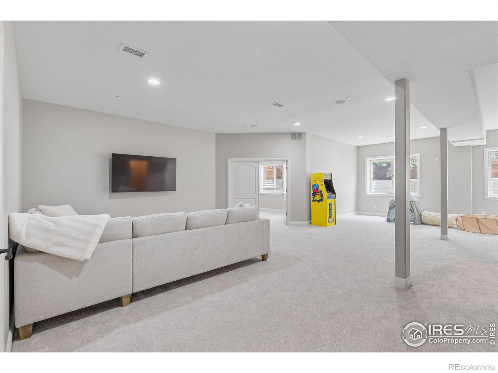 MLS Image #33 for 6557  legend ridge trail,niwot, Colorado