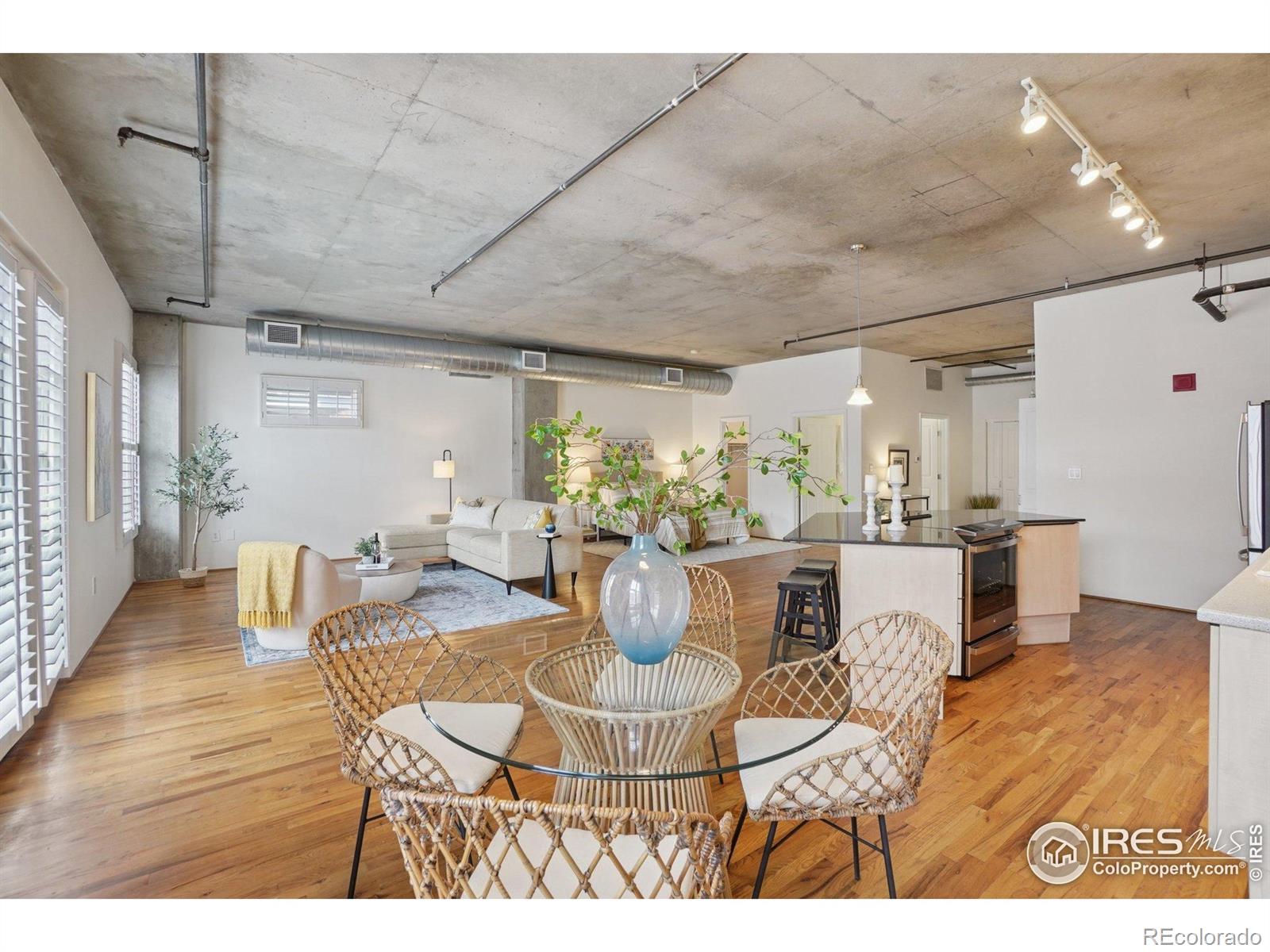 MLS Image #4 for 1499  blake street,denver, Colorado