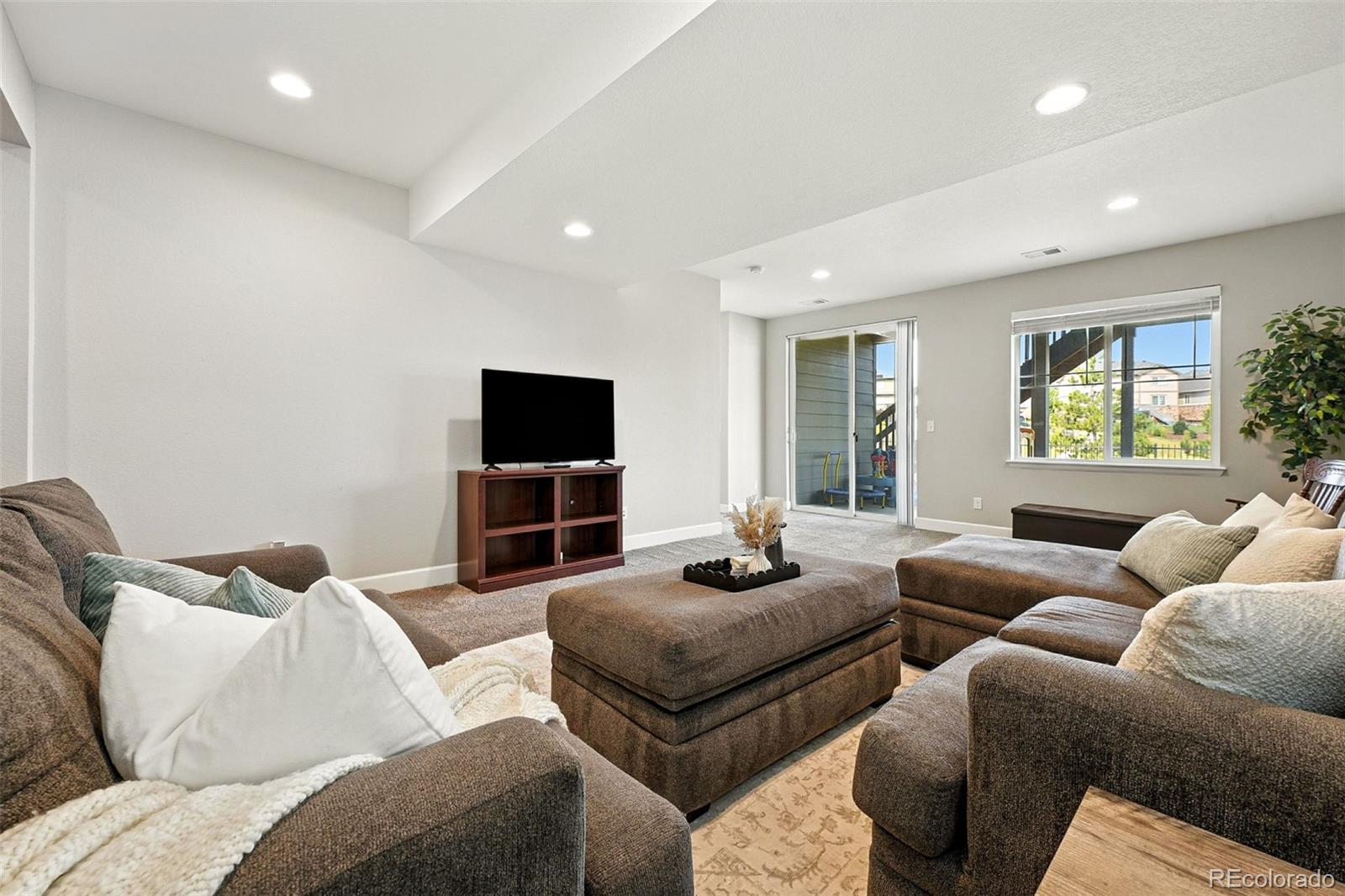 MLS Image #25 for 7359 s queensburg street,aurora, Colorado