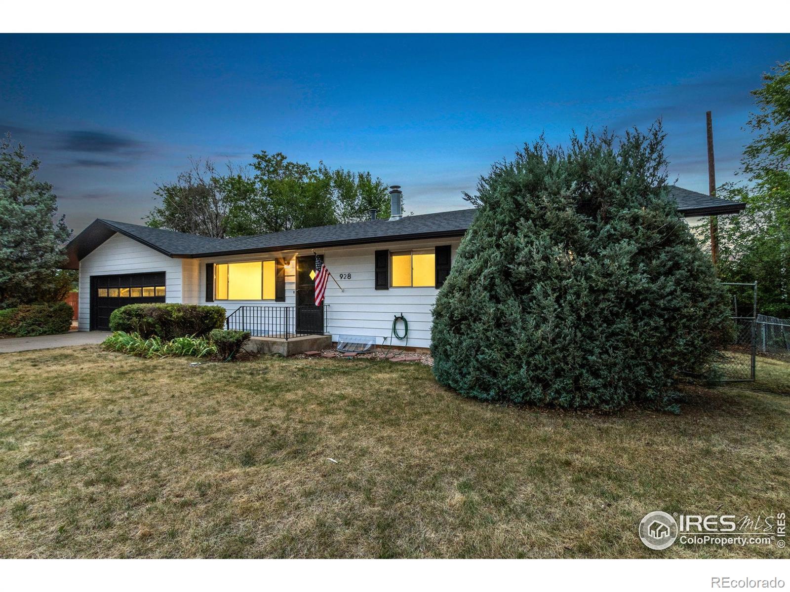 MLS Image #1 for 928 w lake street,fort collins, Colorado