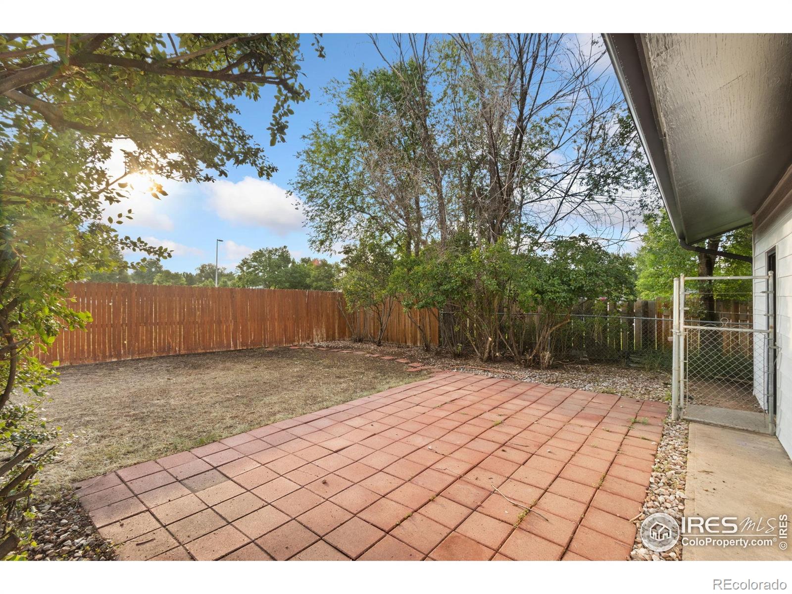 MLS Image #32 for 928 w lake street,fort collins, Colorado