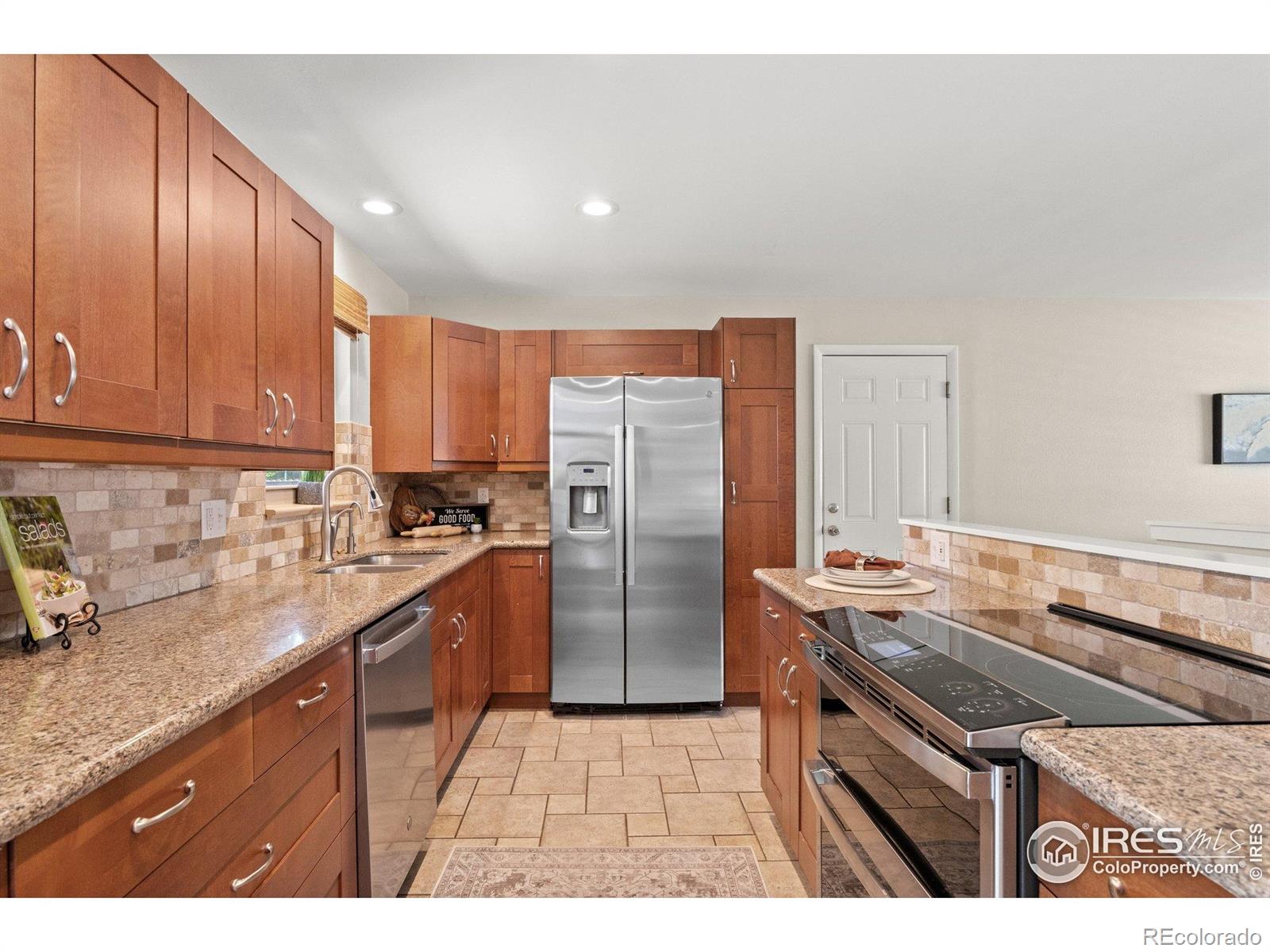 MLS Image #3 for 10844 w 68th avenue,arvada, Colorado