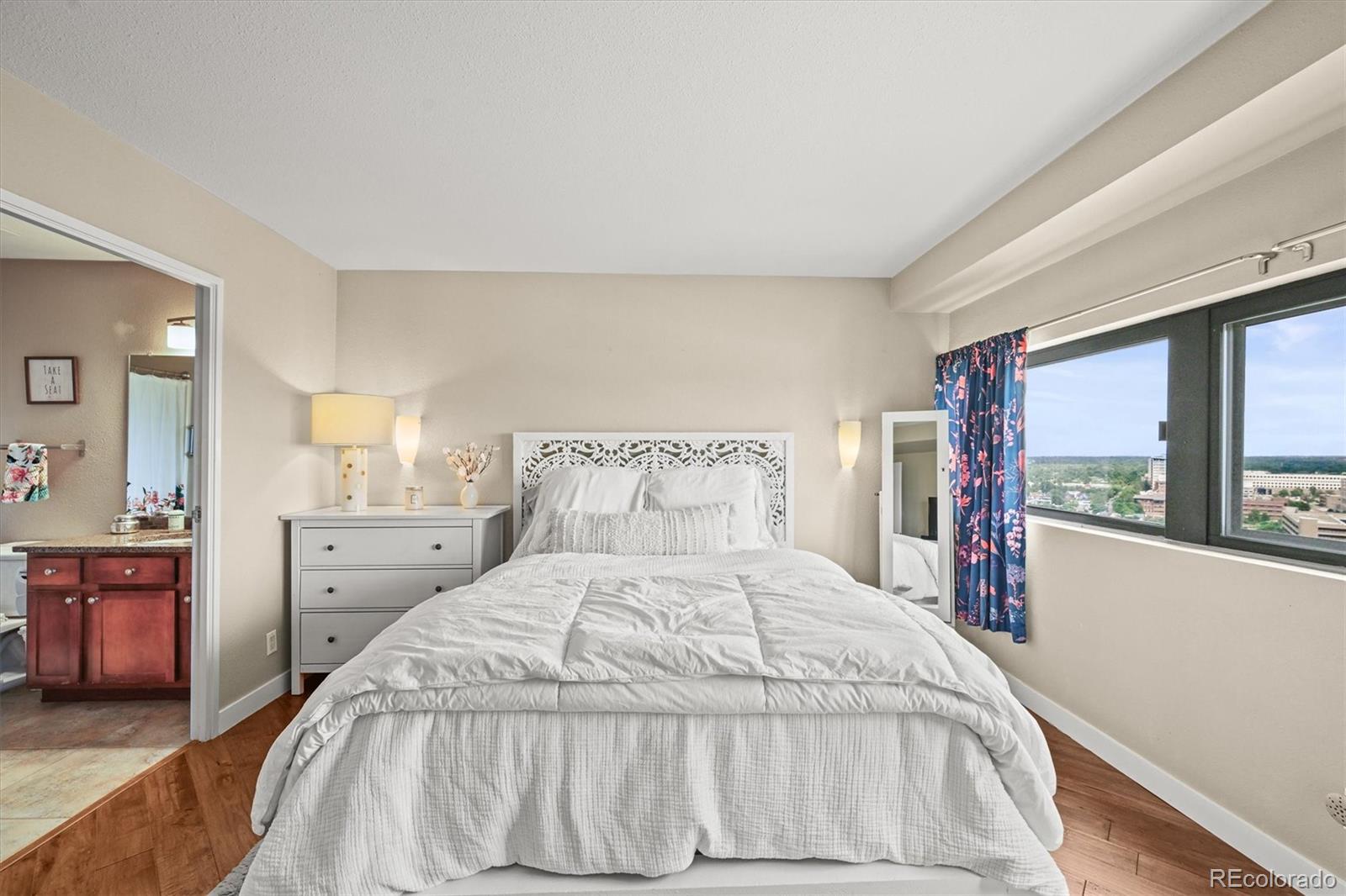 MLS Image #10 for 100  park avenue,denver, Colorado