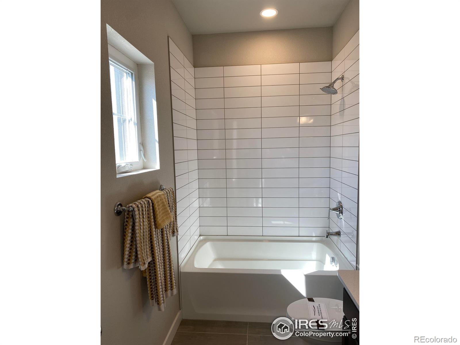 MLS Image #13 for 4110 s park drive,loveland, Colorado