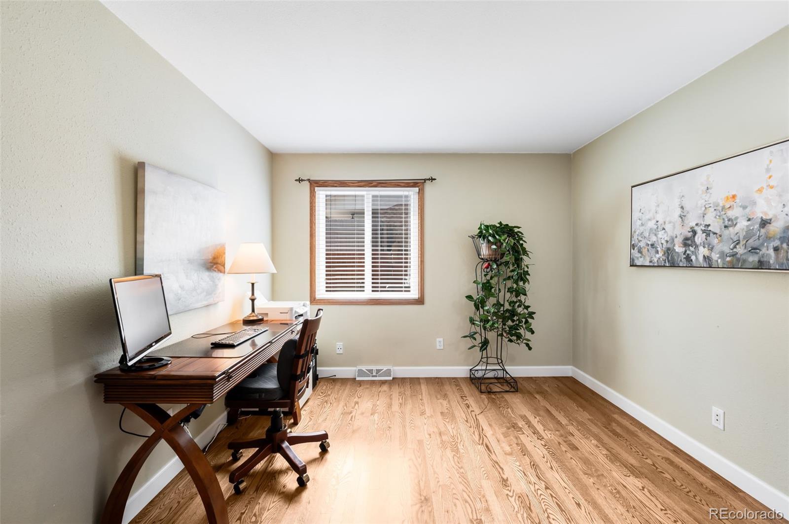 MLS Image #17 for 8128 s yukon street,littleton, Colorado
