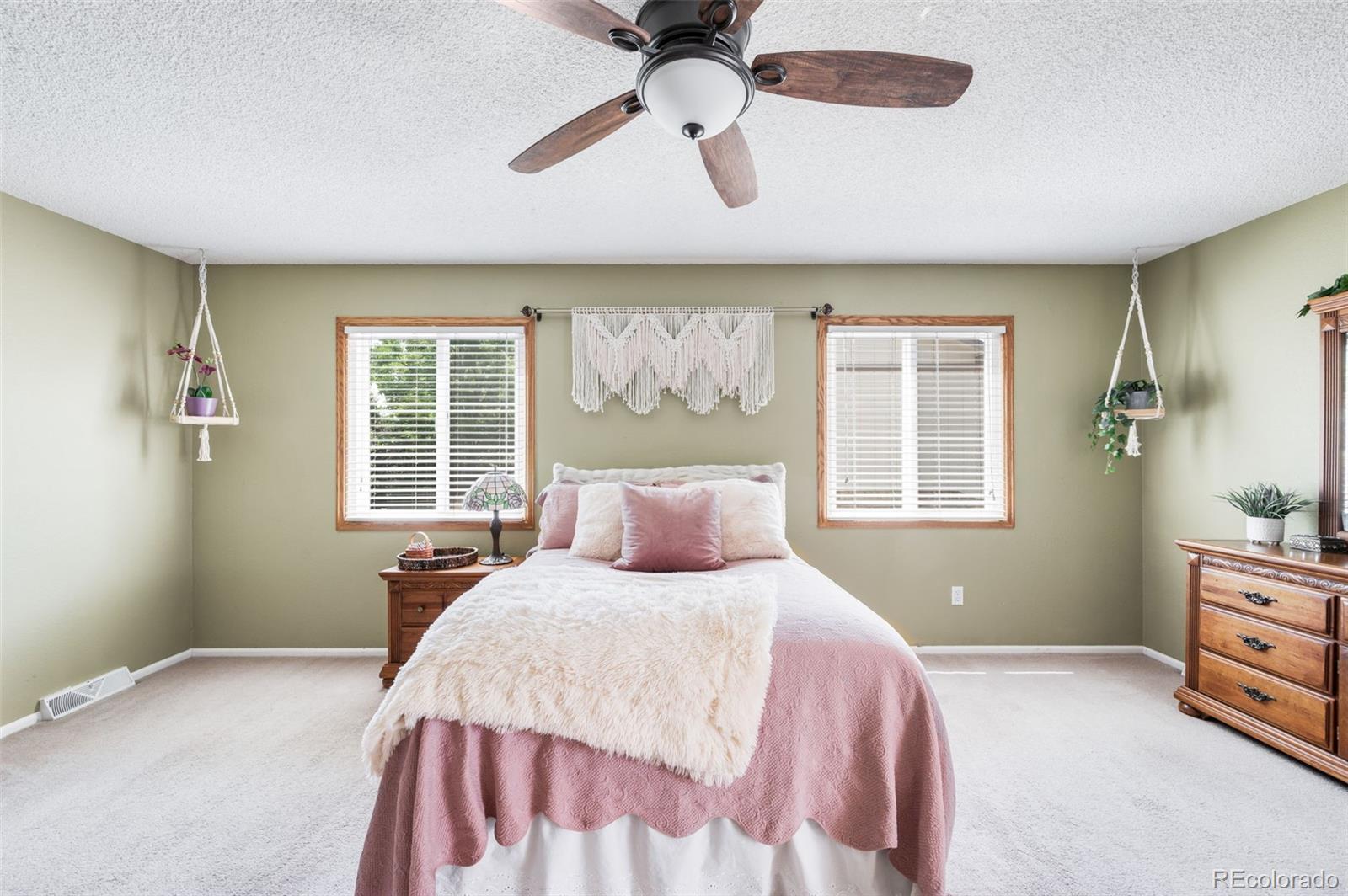 MLS Image #20 for 8128 s yukon street,littleton, Colorado