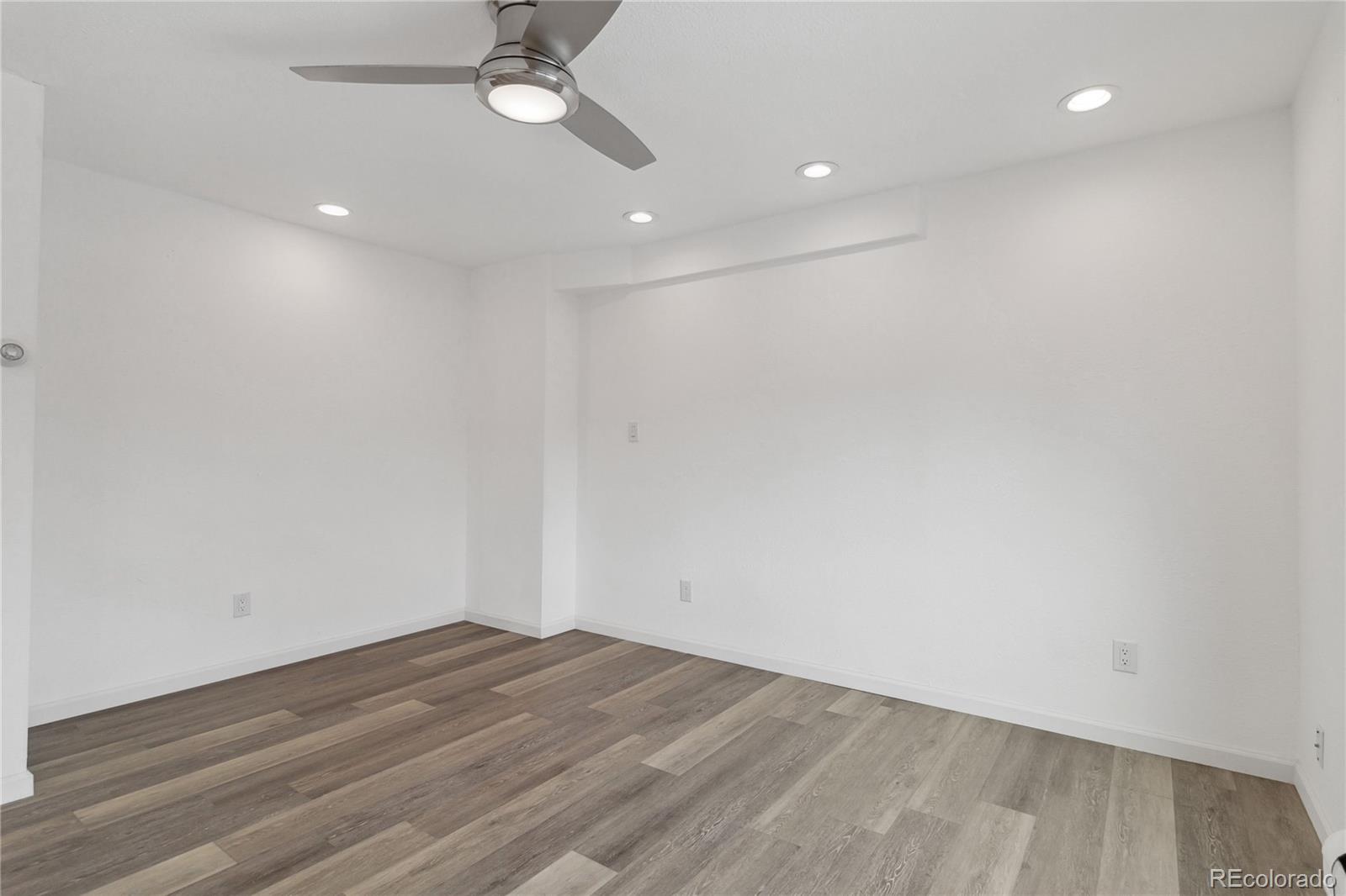 MLS Image #17 for 1440 s logan street,denver, Colorado