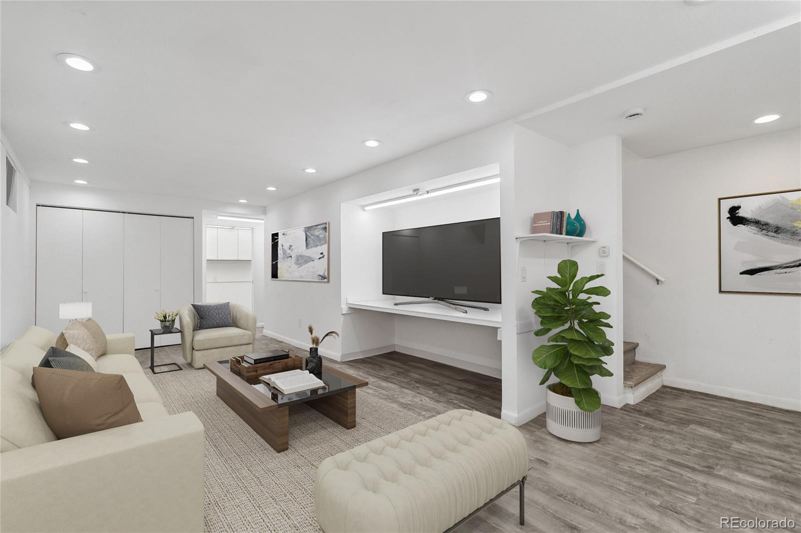 MLS Image #25 for 1440 s logan street,denver, Colorado