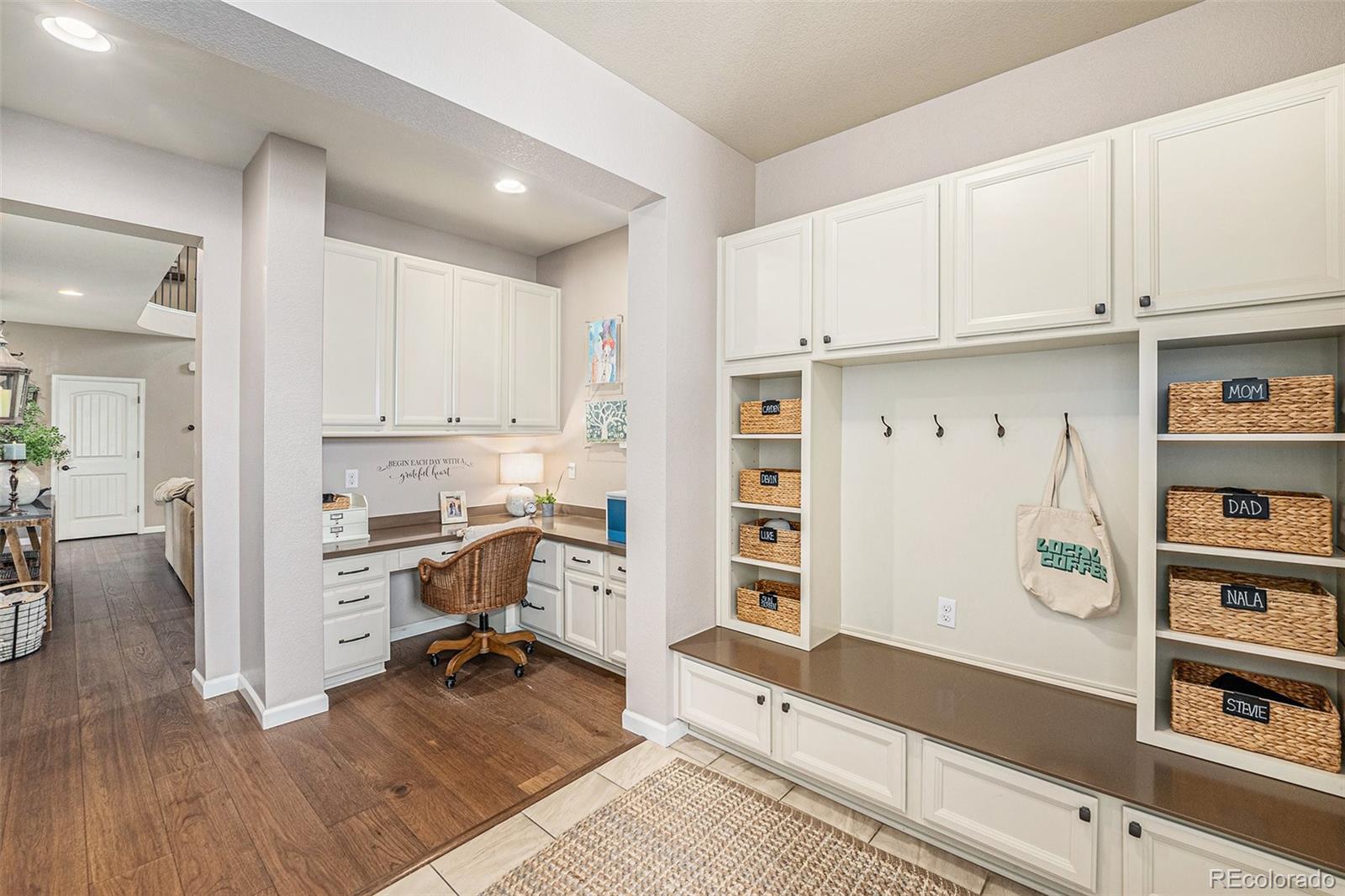 MLS Image #13 for 915  rocky ridge circle,erie, Colorado