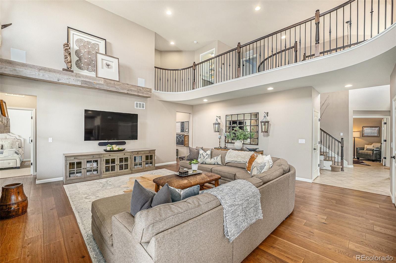MLS Image #5 for 915  rocky ridge circle,erie, Colorado