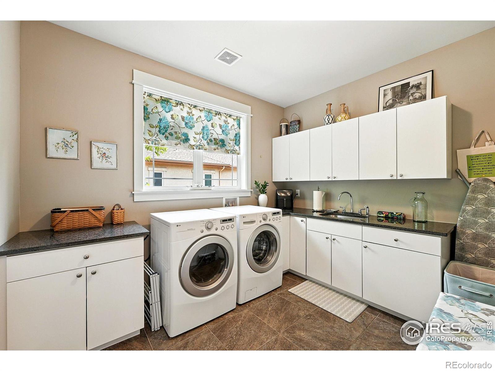MLS Image #18 for 6636  secretariat drive,longmont, Colorado
