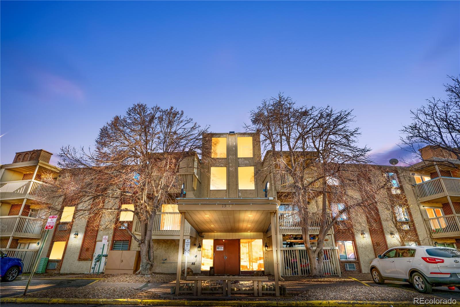MLS Image #12 for 1306 s parker road,denver, Colorado