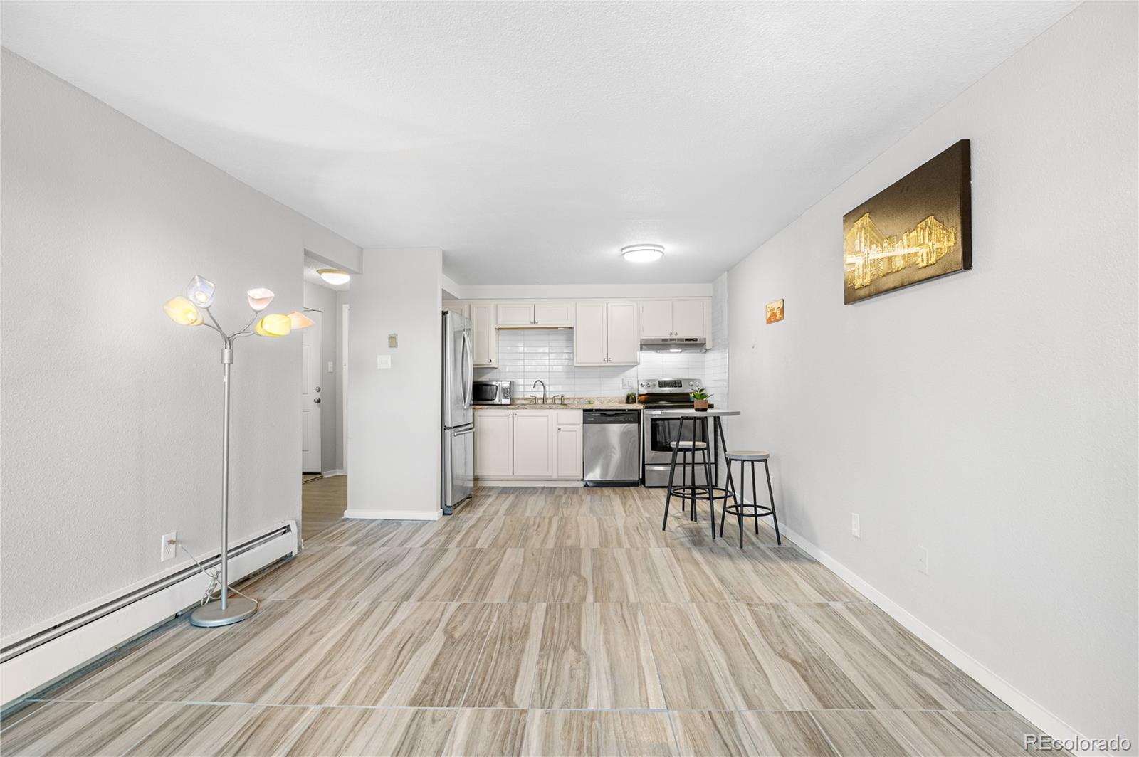 MLS Image #7 for 1306 s parker road,denver, Colorado