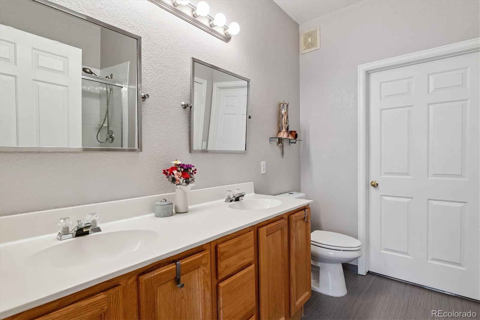 MLS Image #19 for 1131 s alton street,denver, Colorado