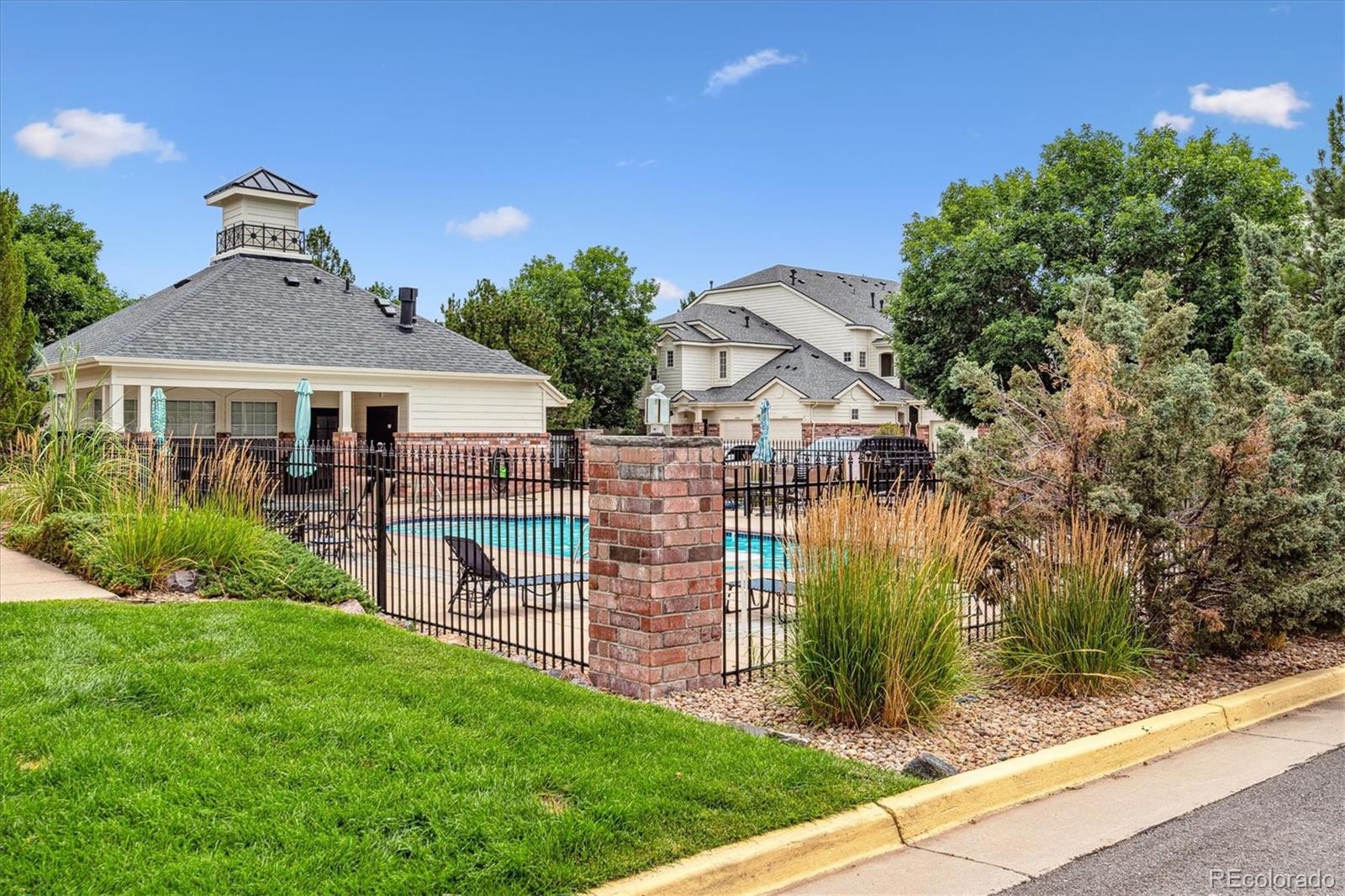 MLS Image #24 for 1131 s alton street,denver, Colorado