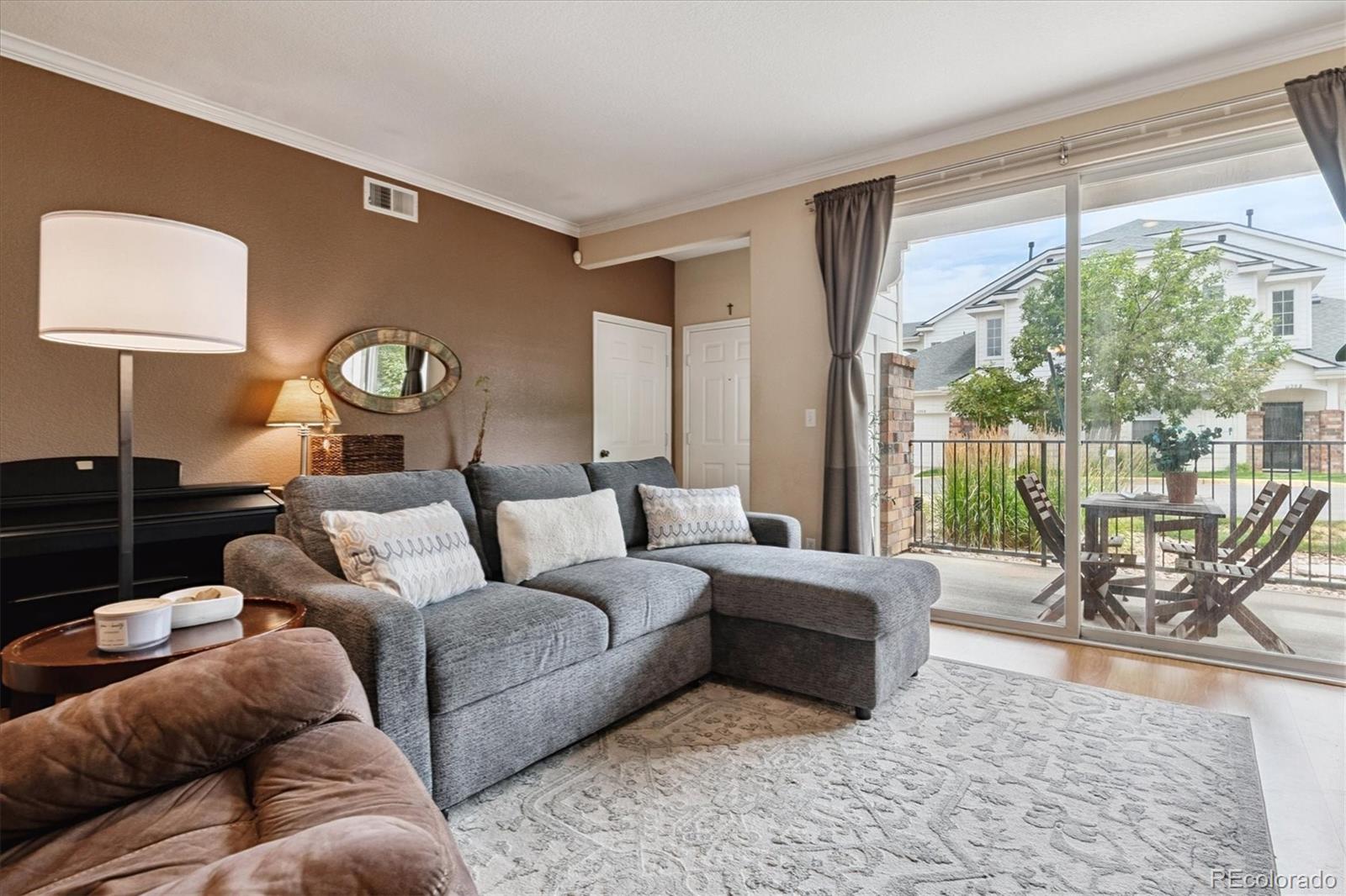 MLS Image #3 for 1131 s alton street,denver, Colorado