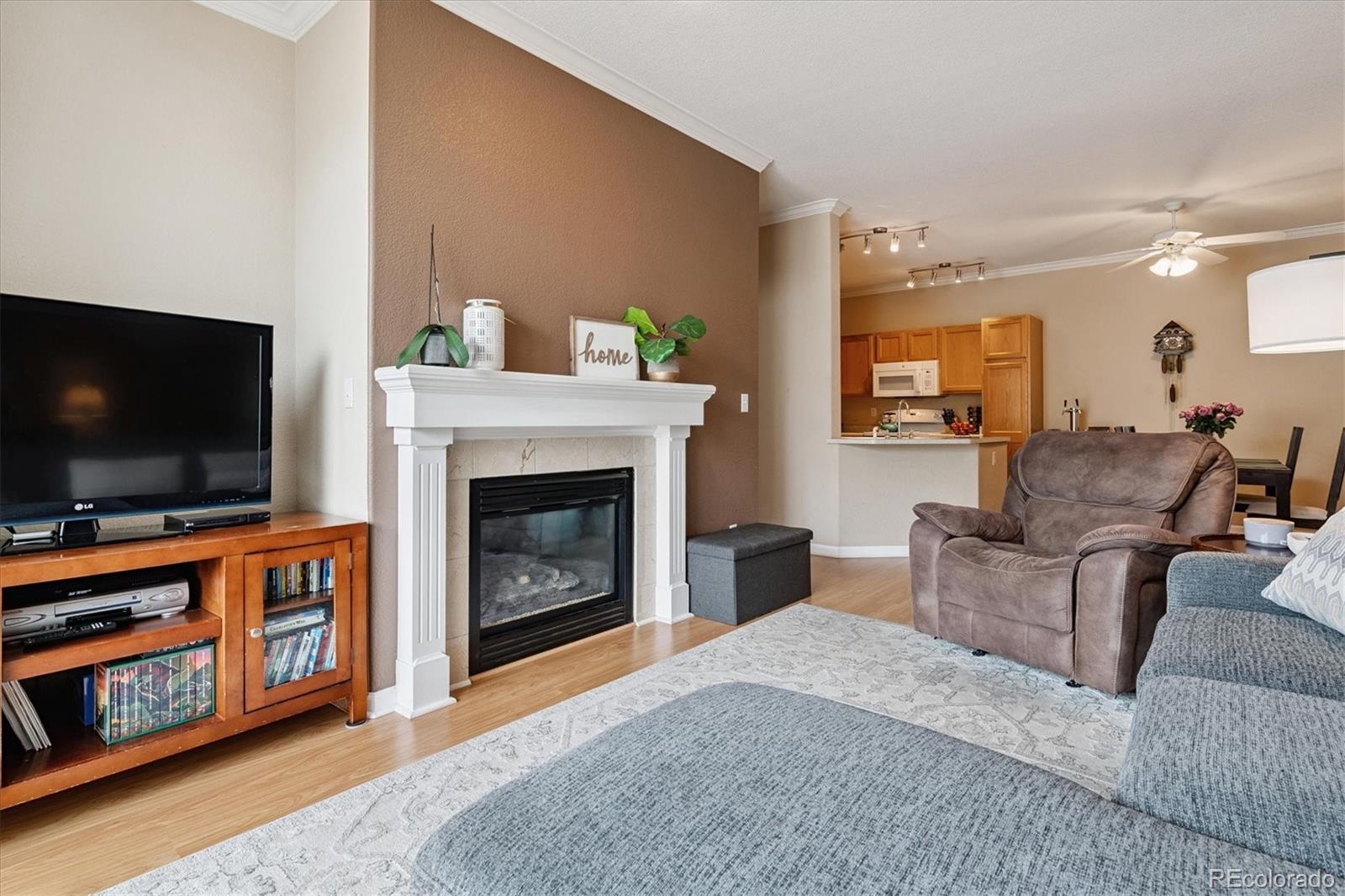 MLS Image #4 for 1131 s alton street,denver, Colorado