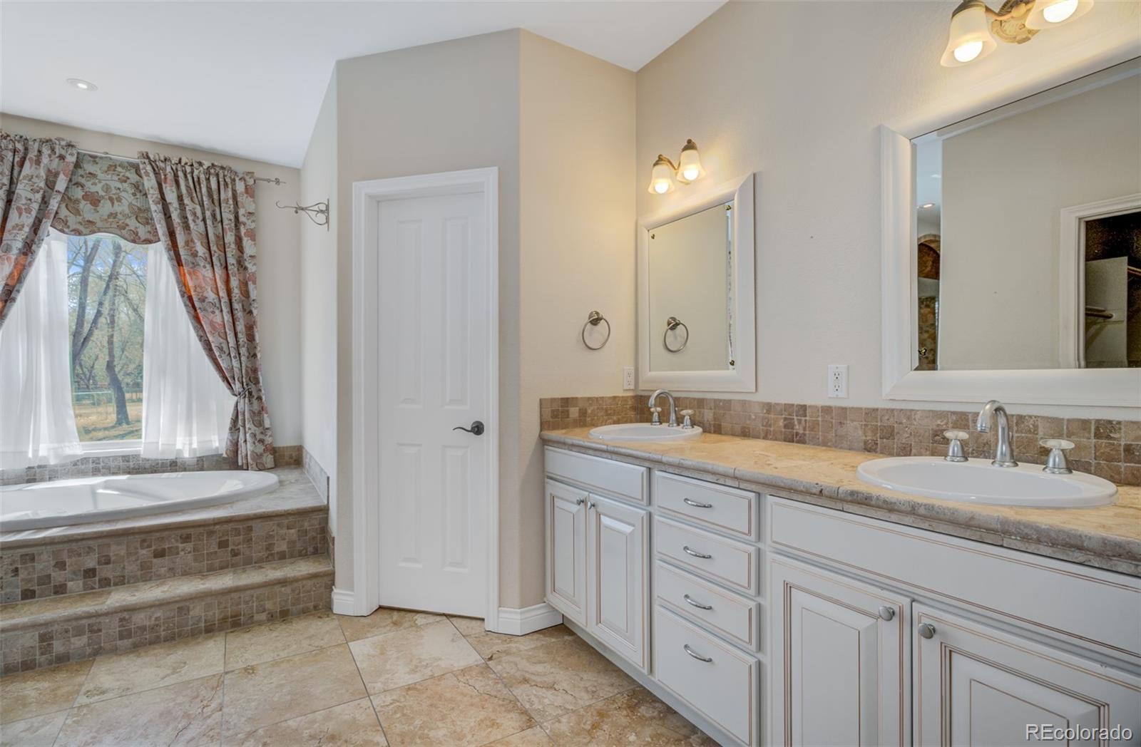 MLS Image #14 for 155  indian wells lane,colorado springs, Colorado