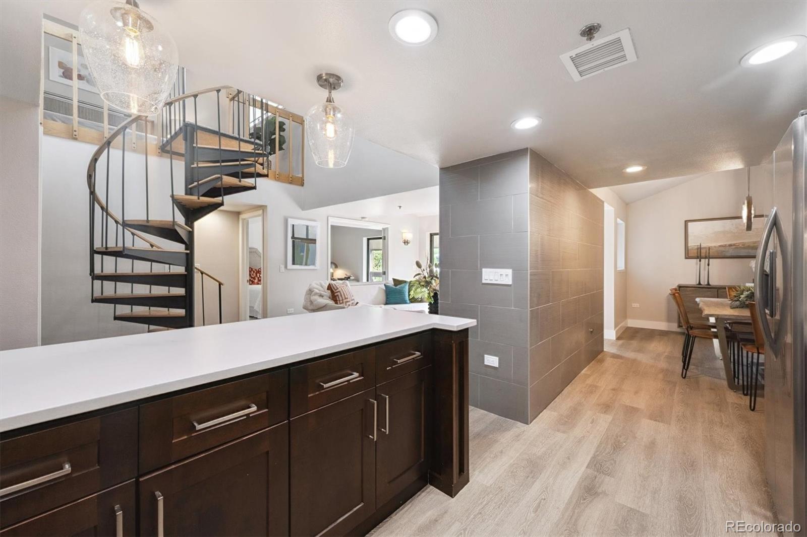 MLS Image #5 for 350  detroit street,denver, Colorado