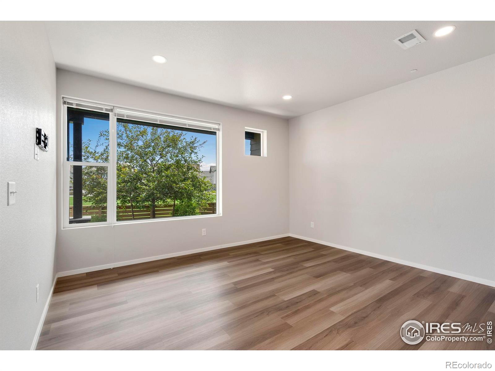 MLS Image #11 for 411  skyraider way,fort collins, Colorado