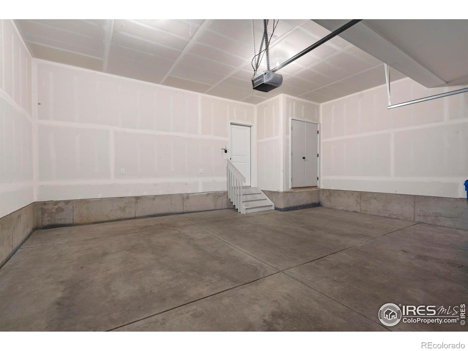 MLS Image #33 for 411  skyraider way,fort collins, Colorado