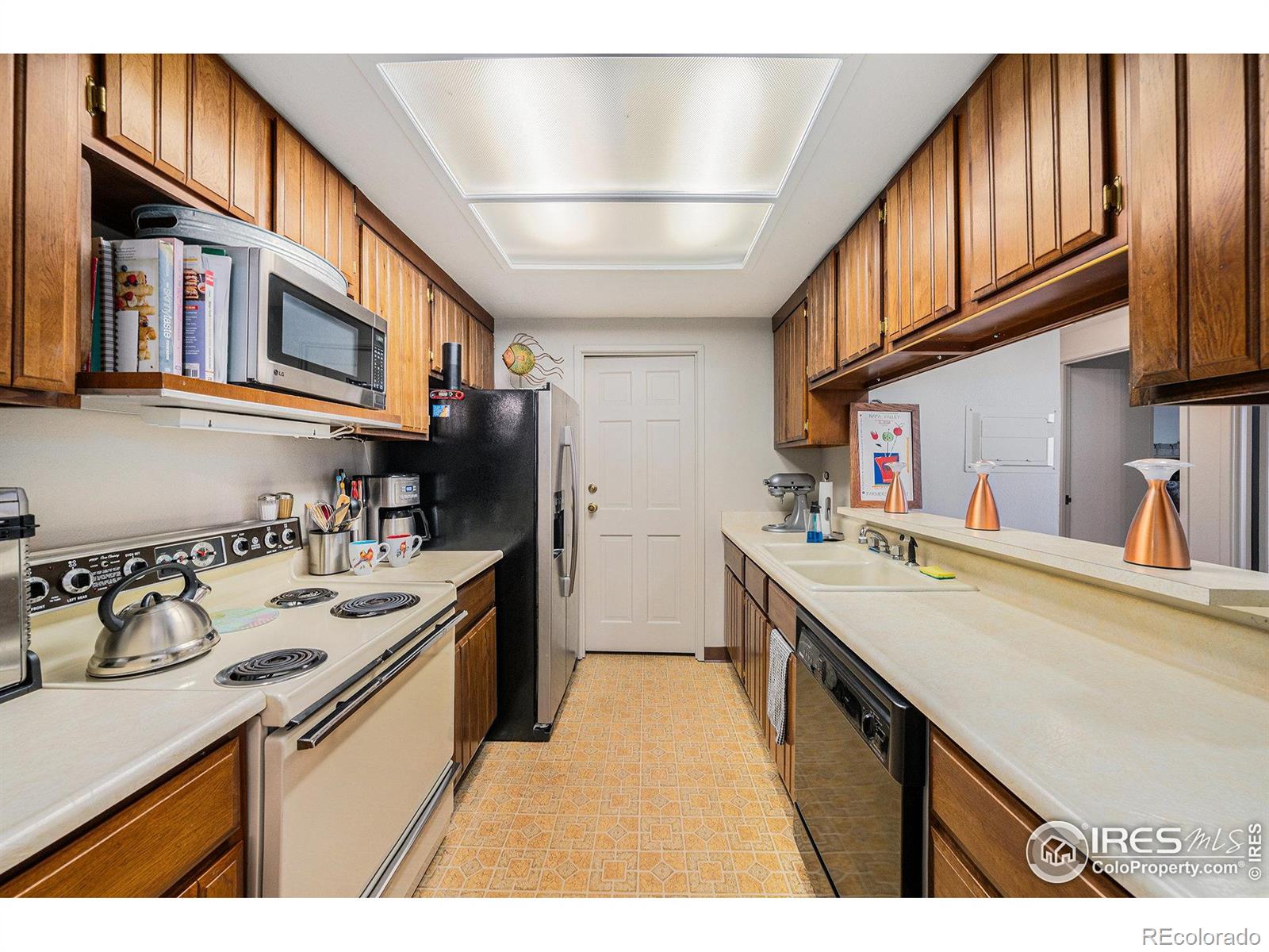 MLS Image #4 for 415 s howes street,fort collins, Colorado